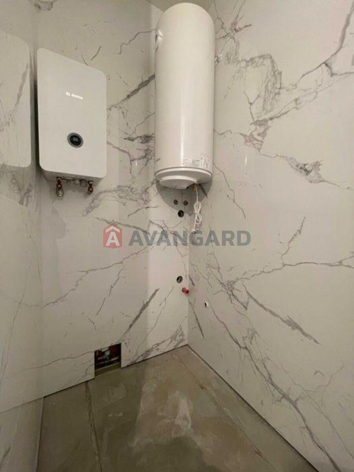 3 ��. ��������, 117/-/30 ��. �., 24/30 ������ ���� 4