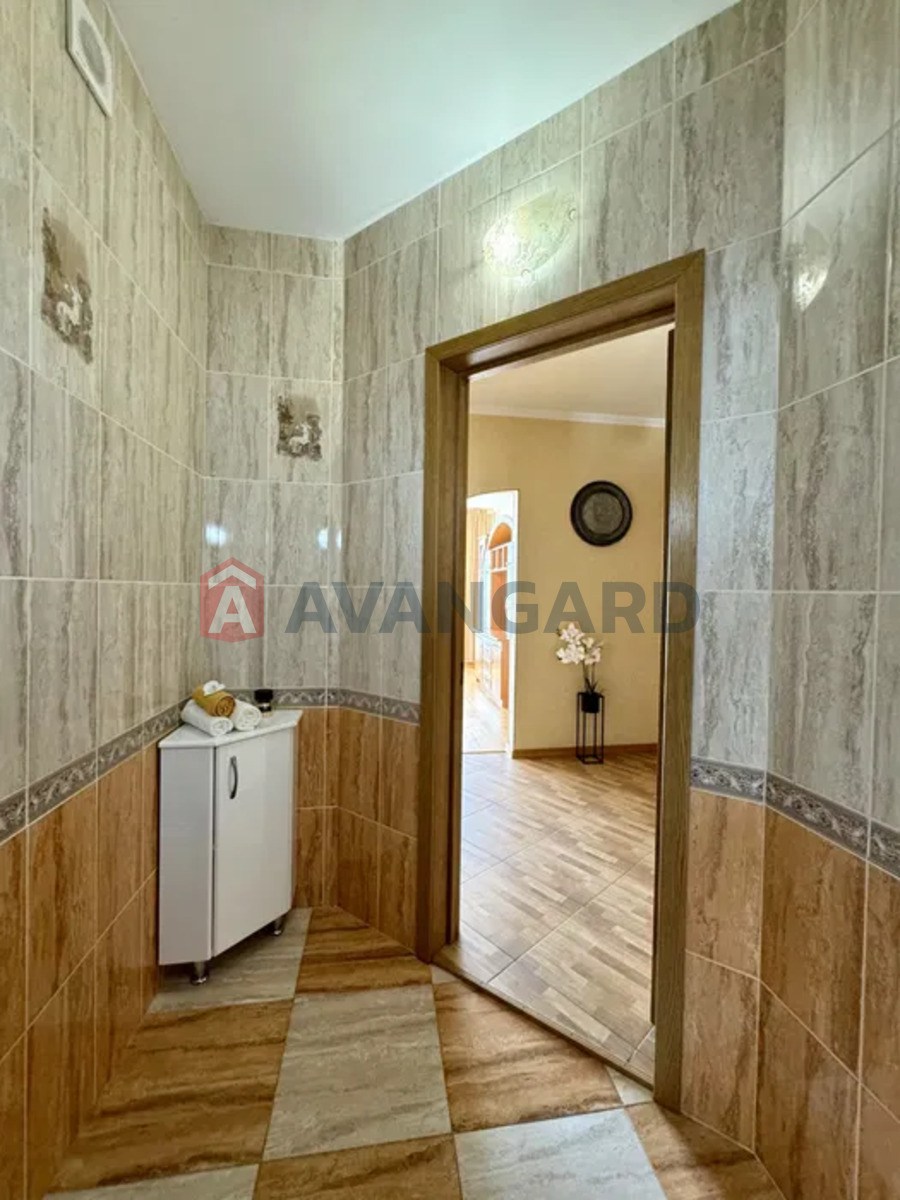 1 ����. ��������, 86/-/12 ��. �., 14/22 ���� ���� 17