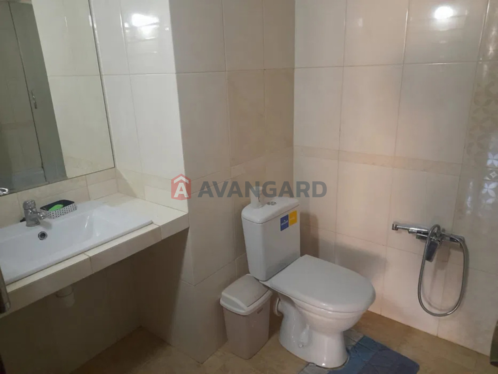 2 ��. ��������, 53/28/11 ��. �., 3/24 ������ ���� 10