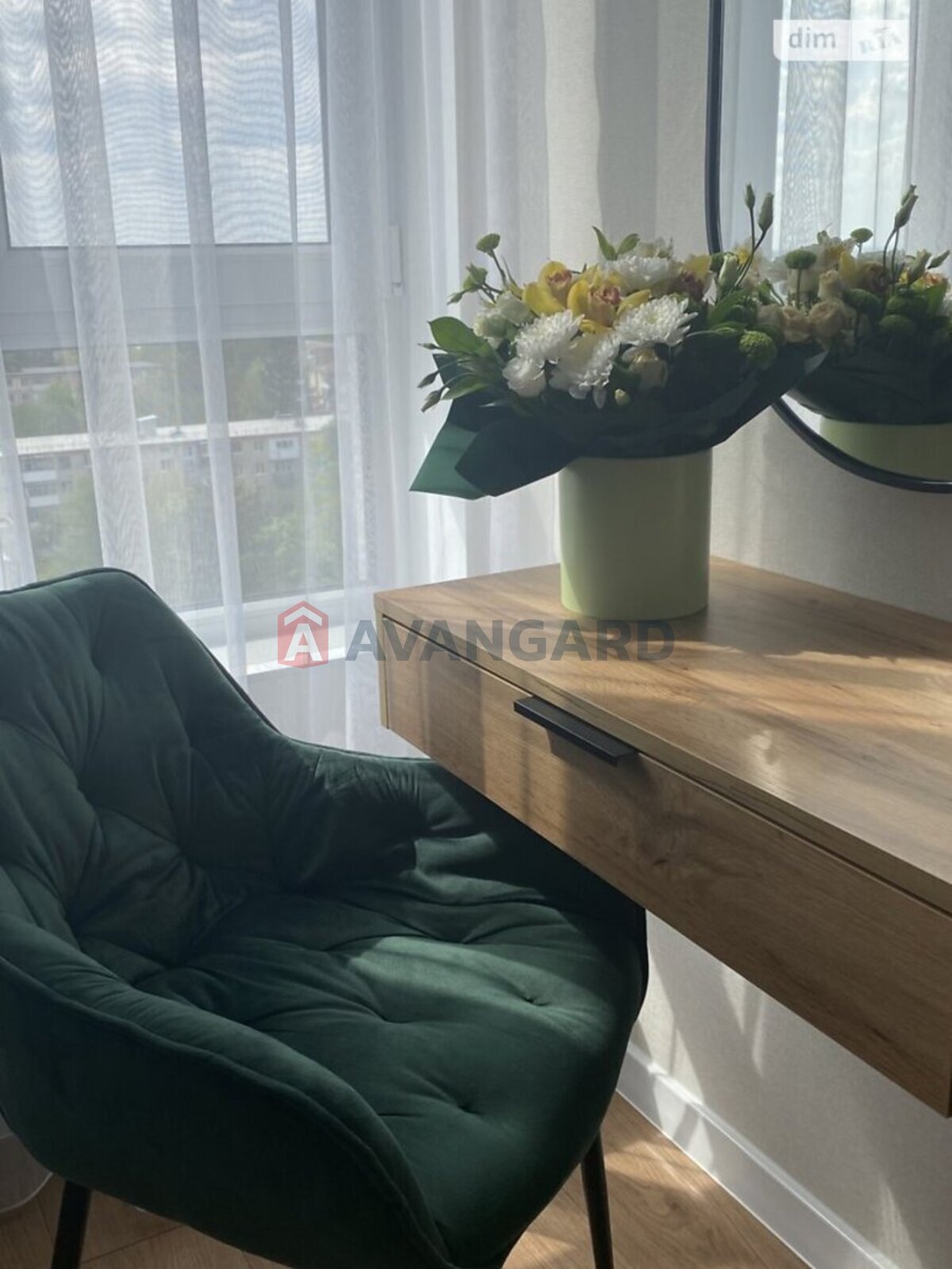 1 ��. ��������, 48/24/20 ��. �., 12/16 ������ ���� 9