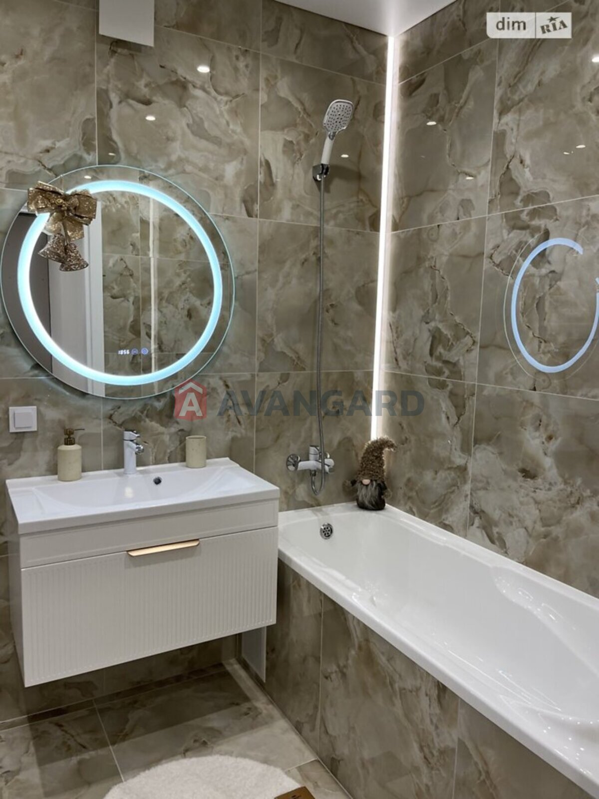 2 . , 69,1/28,9/23,3 . ., 6/8   22