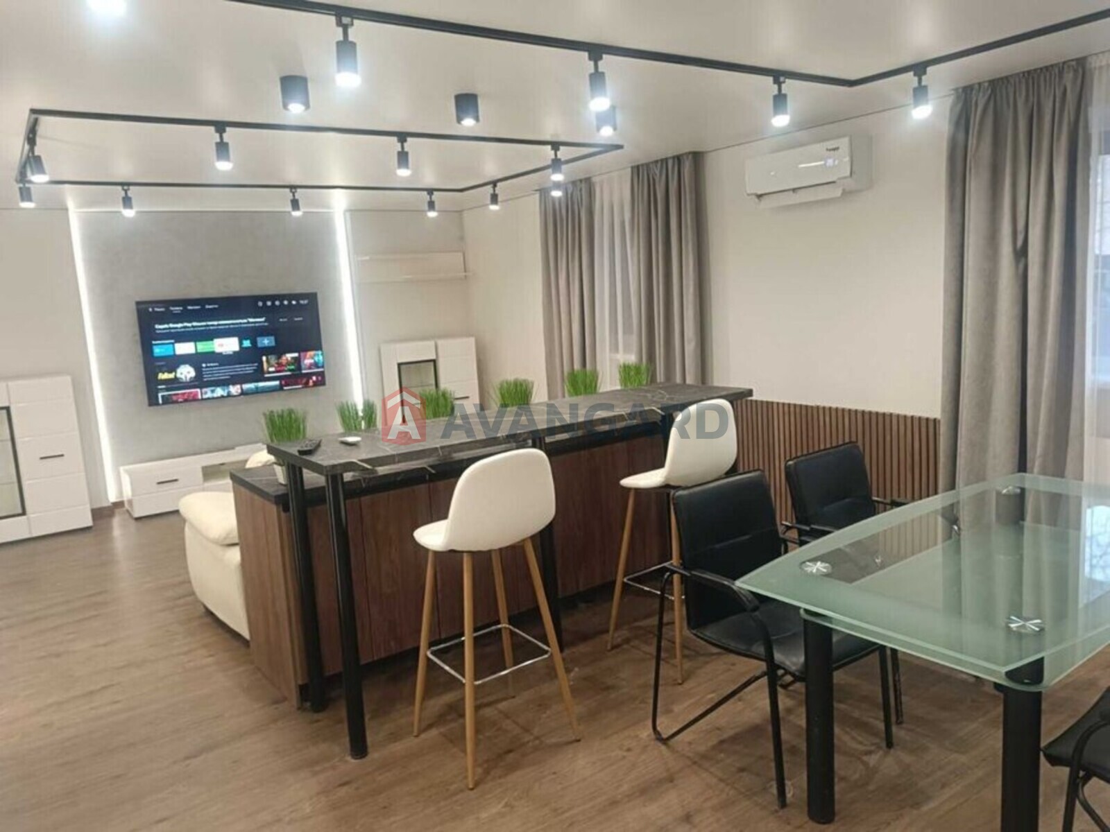 2 ��. ��������, 70/-/35 ��. �., 1/2 ������ ���� 3