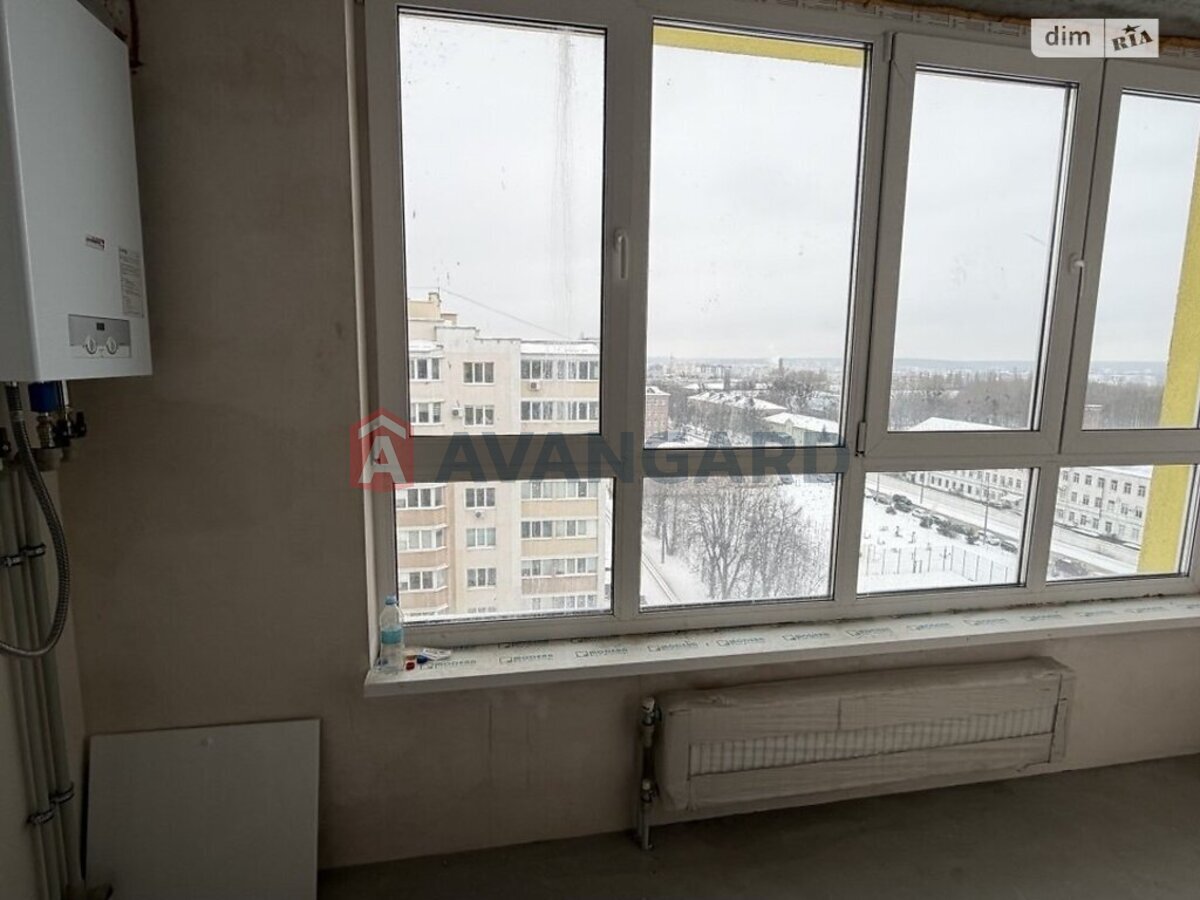 2 ��. ��������, 67/35/16 ��. �., 10/11 ������ ���� 10