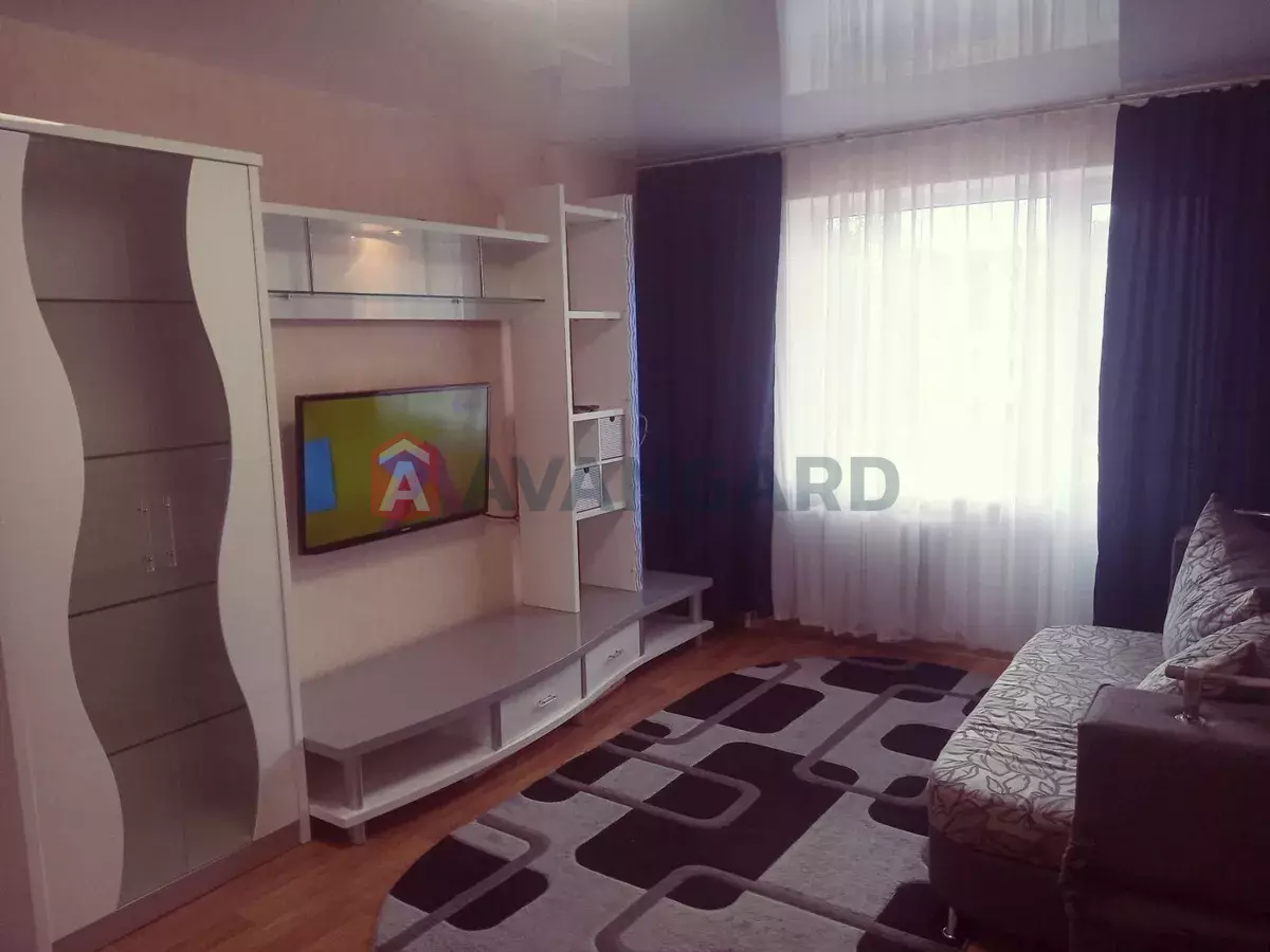 1 . , 33/-/7 . ., 4/5   3