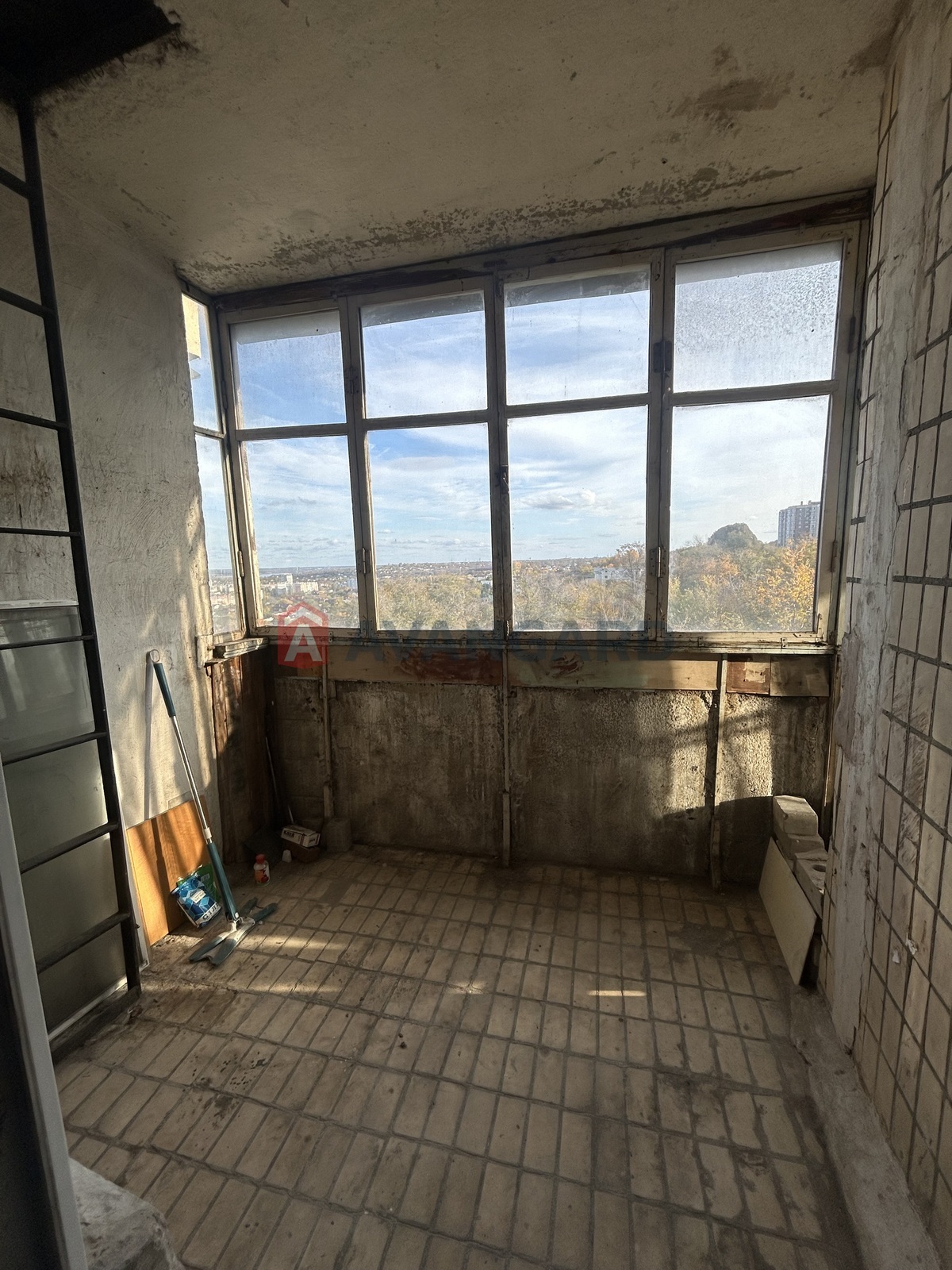 3 ��. ��������, 65,3/38,4/8,8 ��. �., 5/9 ������ ���� 17