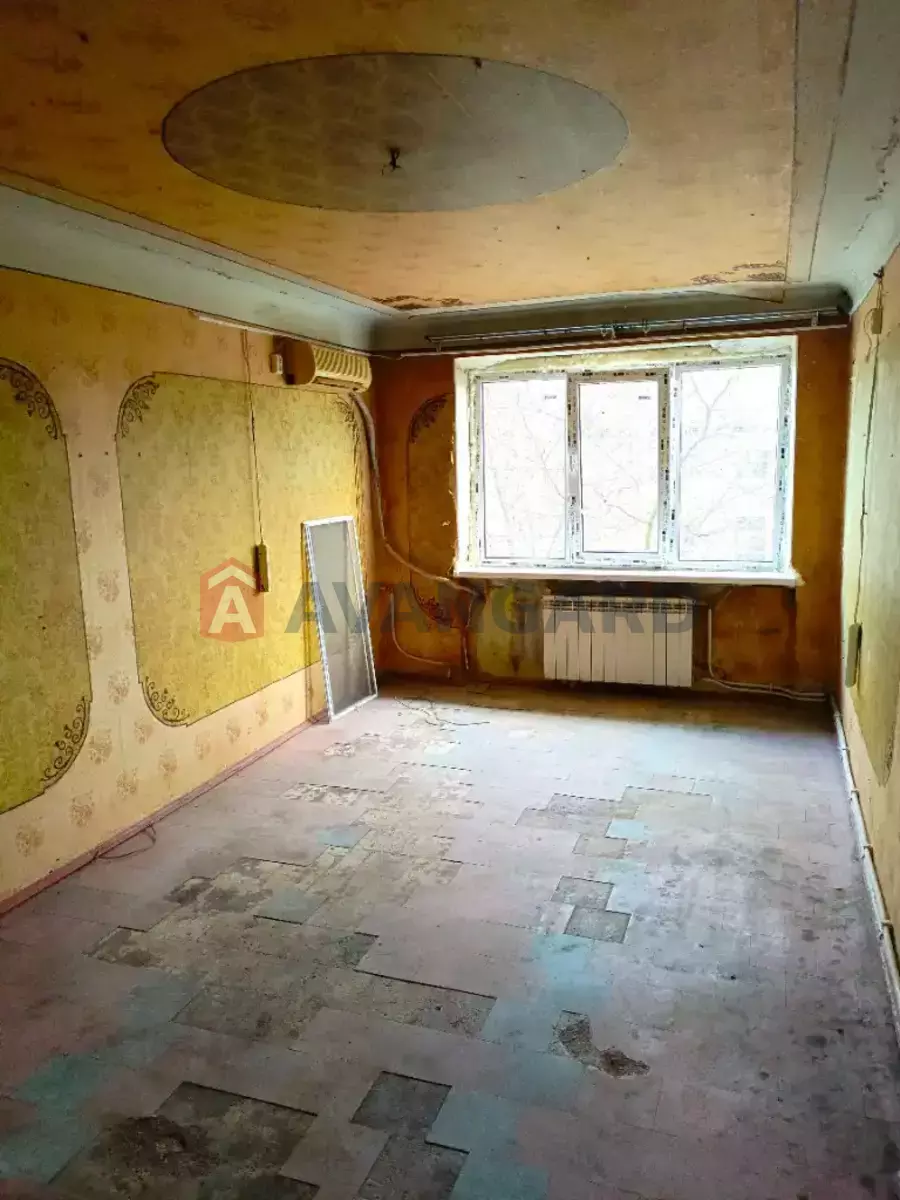 2 ��. ��������, 49/30/5 ��. �., 5/5 ������ ���� 6