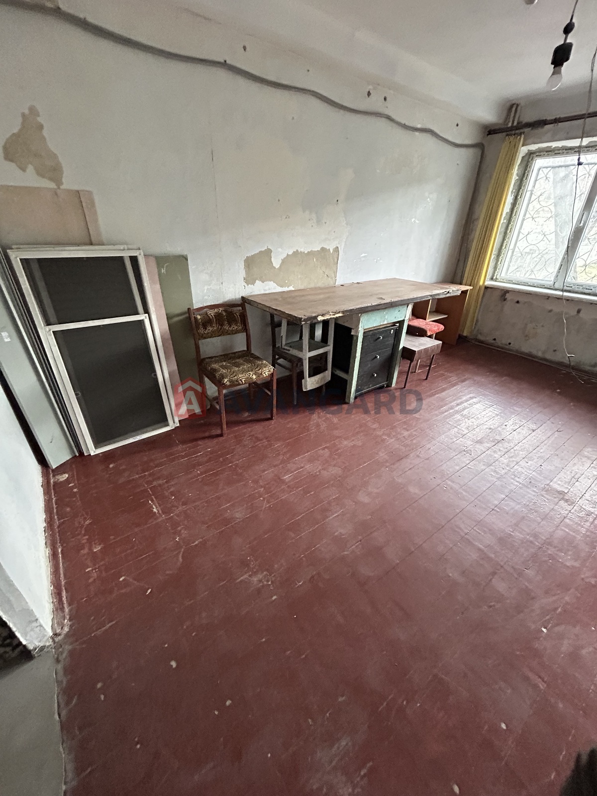 3 ����. ��������, 53,9/39,2/6,5 ��. �., 1/5 ���� ���� 8