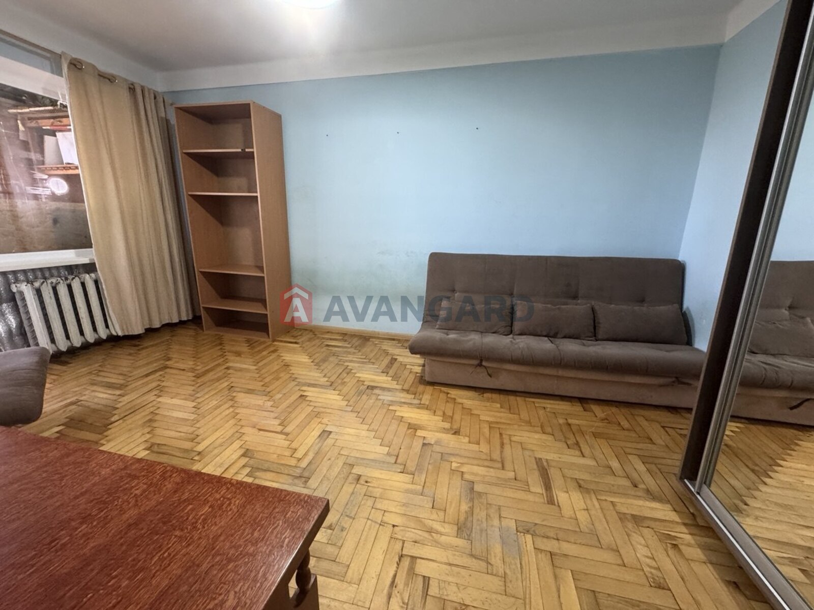 1 ��. ��������, 32/16,5/6 ��. �., 5/5 ������ ���� 8