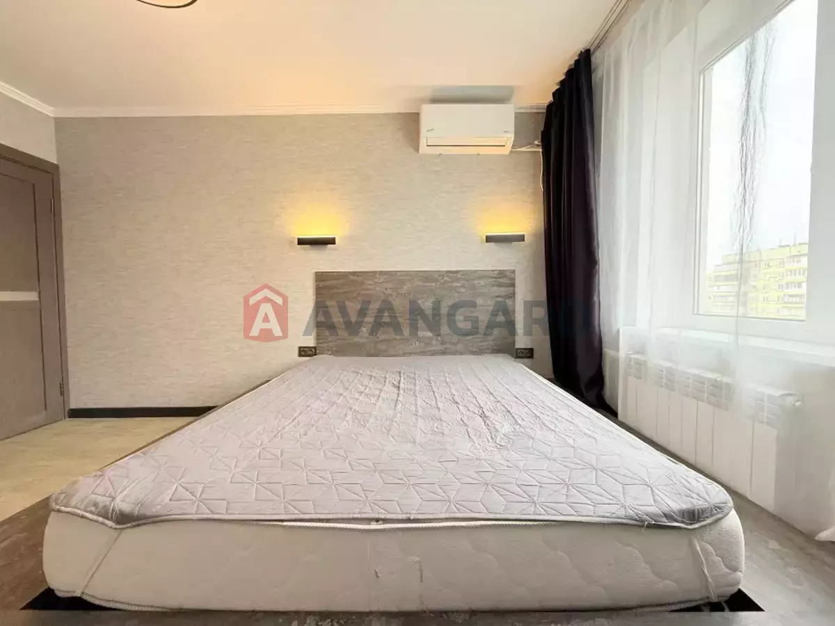 3 ��. ��������, 69/-/- ��. �., 6/9 ������ ���� 12