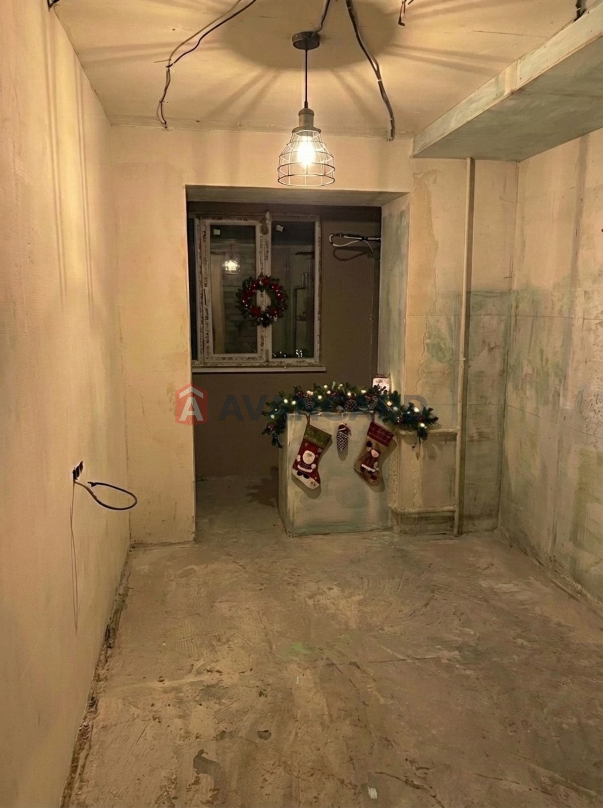 3 ����. ��������, 70.7 / 39 / 10 ��. �., 5/16 ���� ���� 15