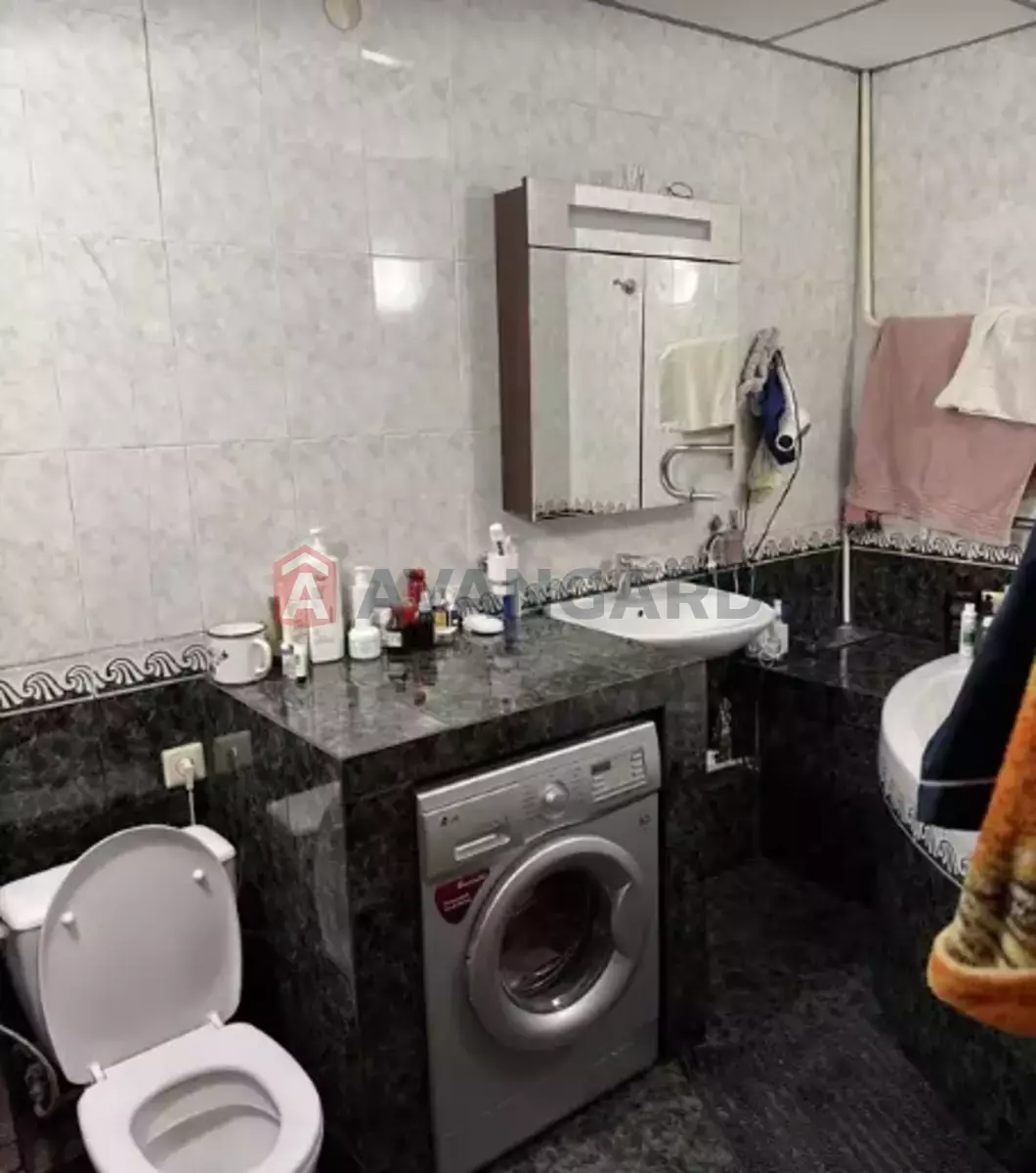 3 ����. ��������, 68/36/9 ��. �., 3/9 ���� ���� 5