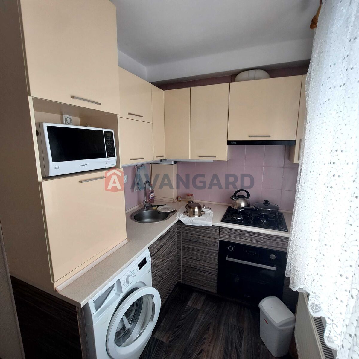 2 ��. ��������, 44/-/7 ��. �., 4/5 ������ ���� 7