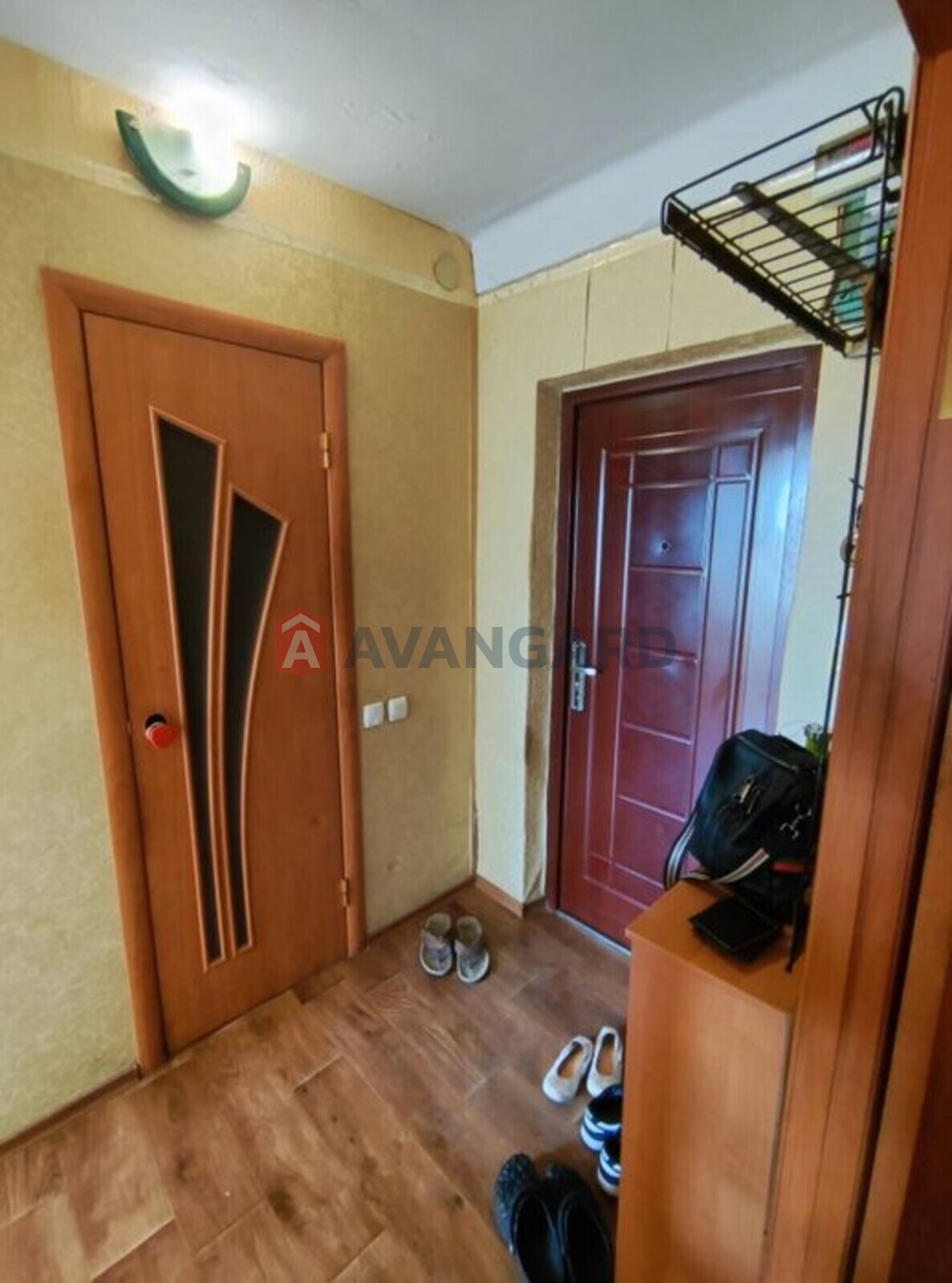 1 ��. ��������, 32/-/7 ��. �., 8/9 ������ ���� 8