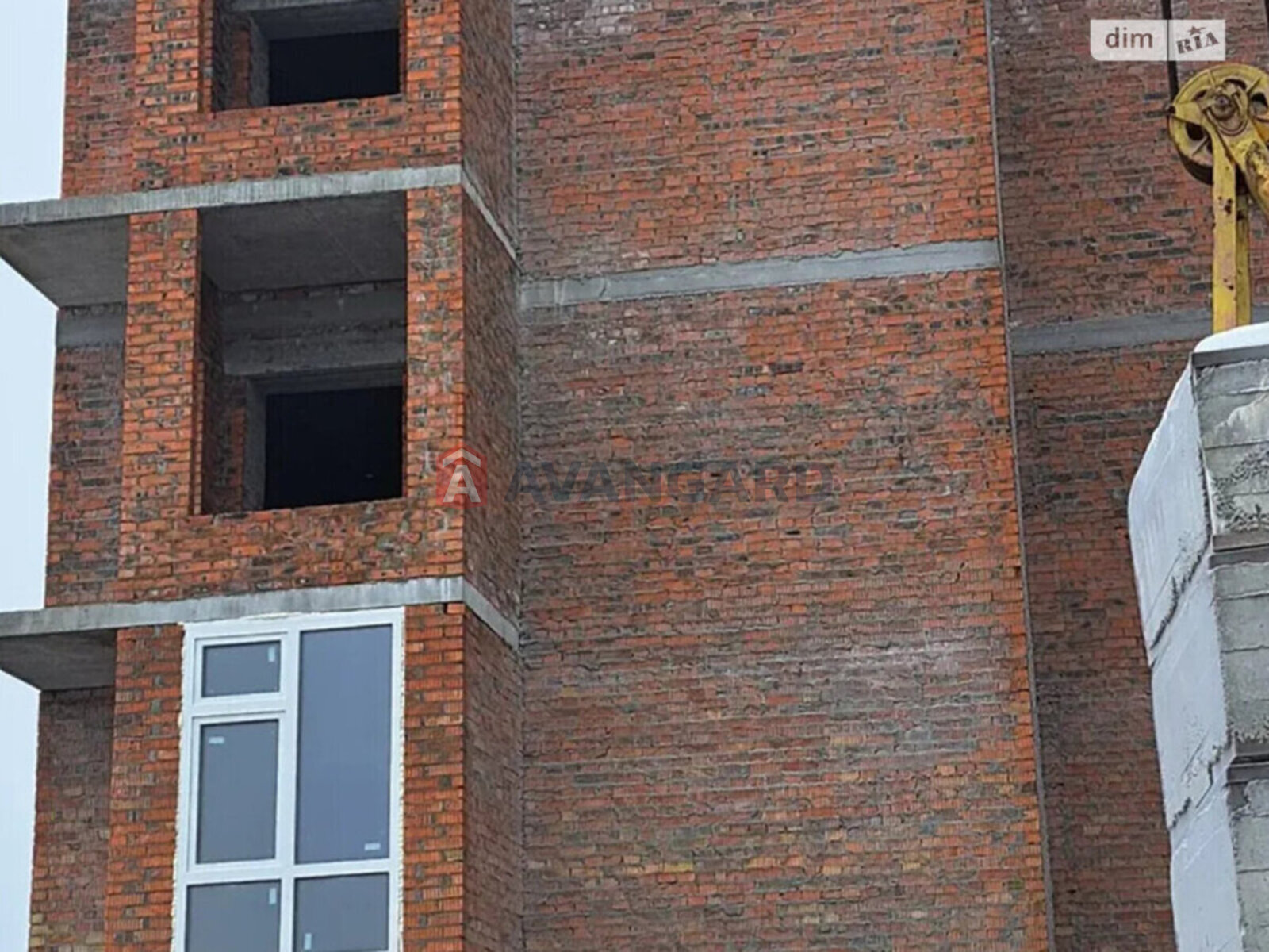 2 ��. ��������, 76/-/- ��. �., 8/10 ������ ���� 11