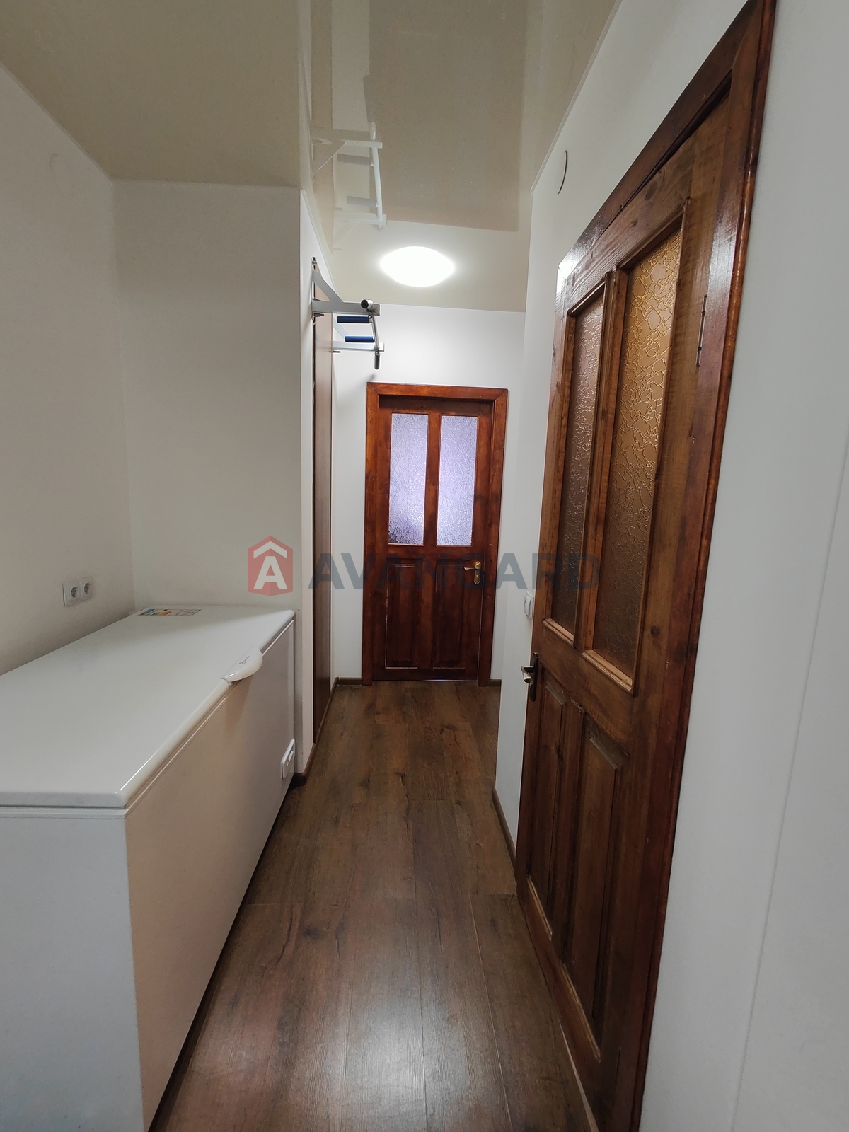 3 ��. ��������, 64,2/41/5 ��. �., 7/25 ������ ���� 3