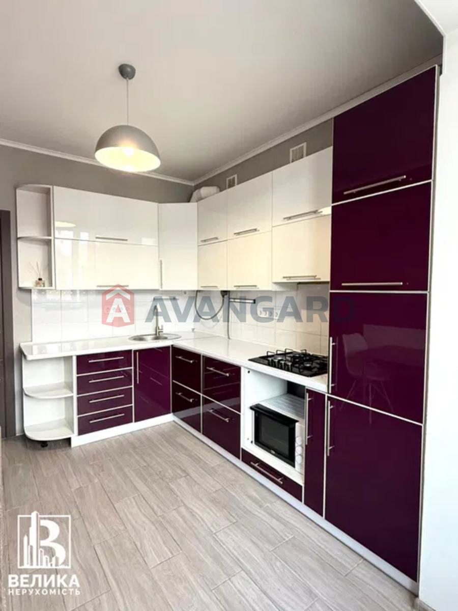 1 ��. ��������, 36/-/15 ��. �., 5/5 ������ ���� 1