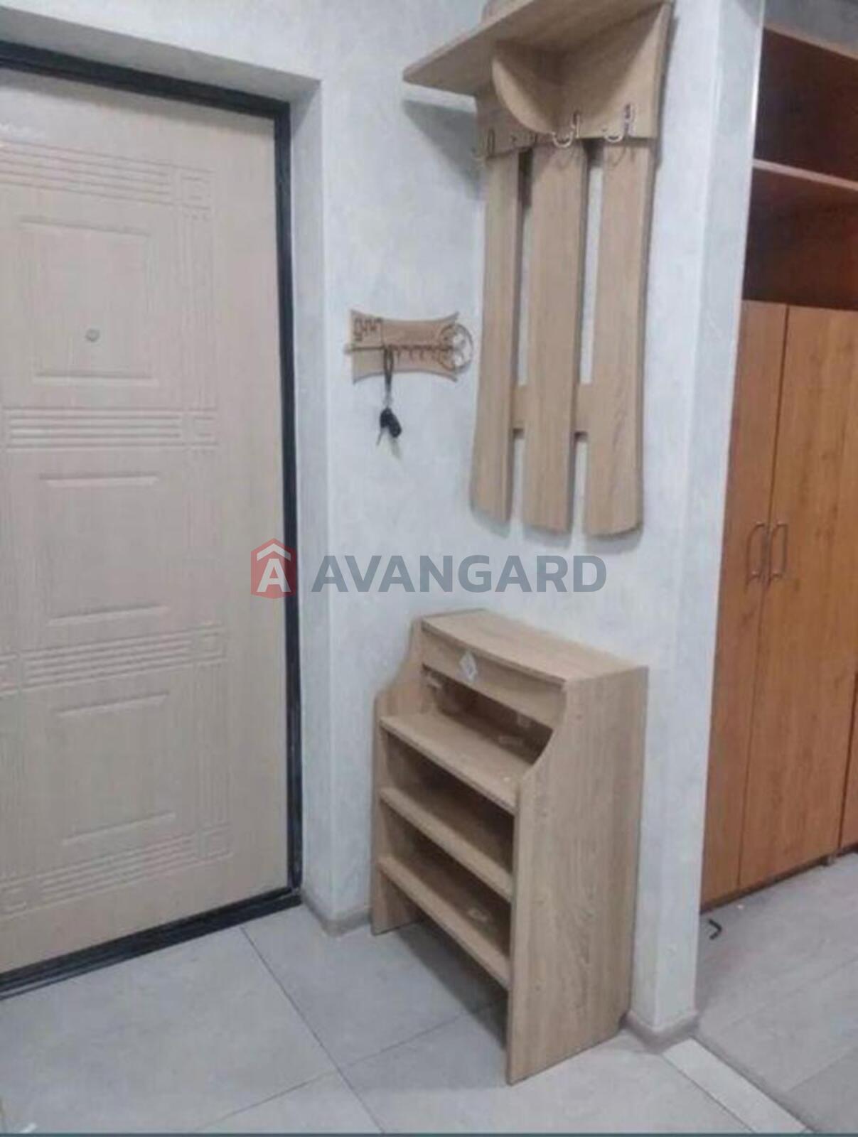 1 ��. ��������, 28/-/8 ��. �., 1/12 ������ ���� 2