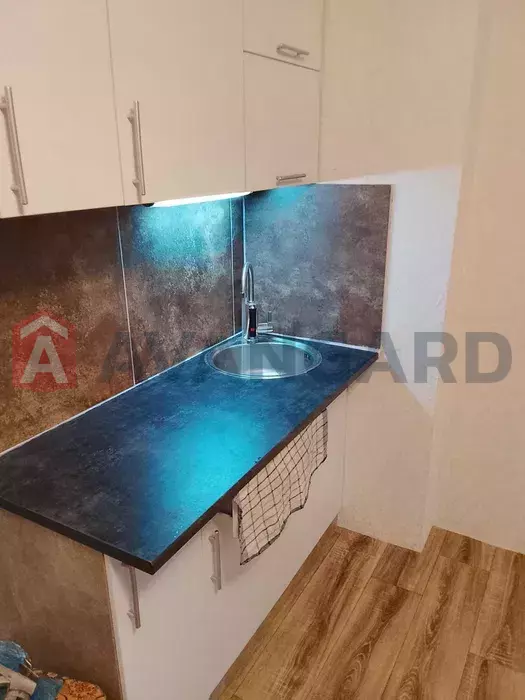 1 ��. ��������, 21/-/4 ��. �., 1/12 ������ ���� 6