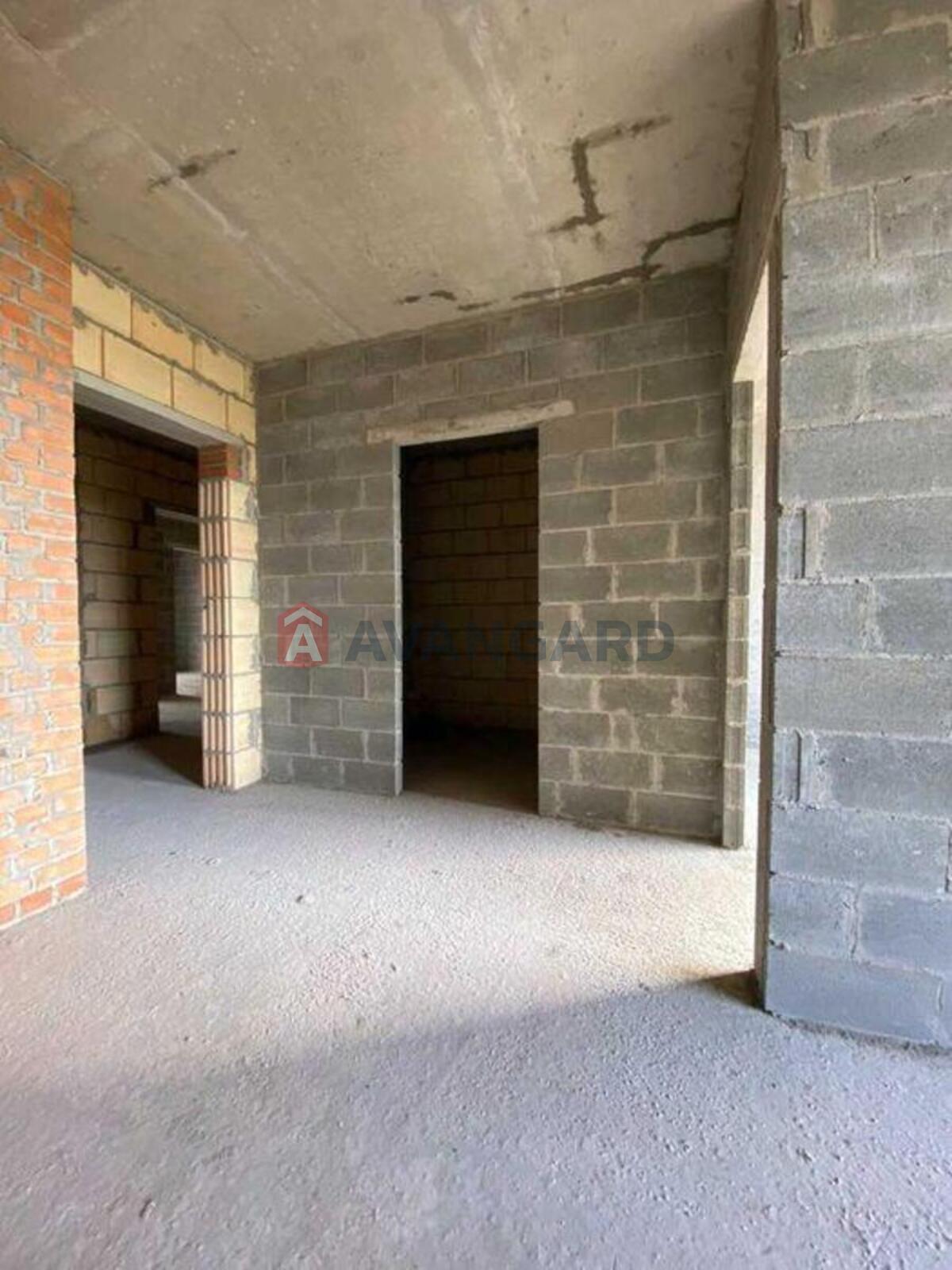 1 ��. ��������, 40/-/7 ��. �., 4/8 ������ ���� 3