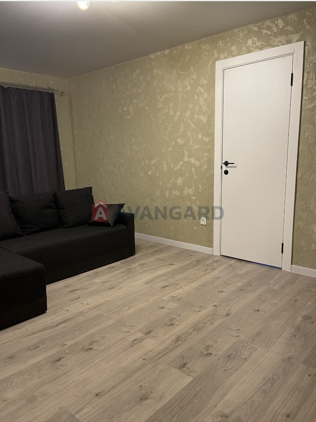 2 ��. ��������, 45/35/7 ��. �., 2/4 ������ ���� 5