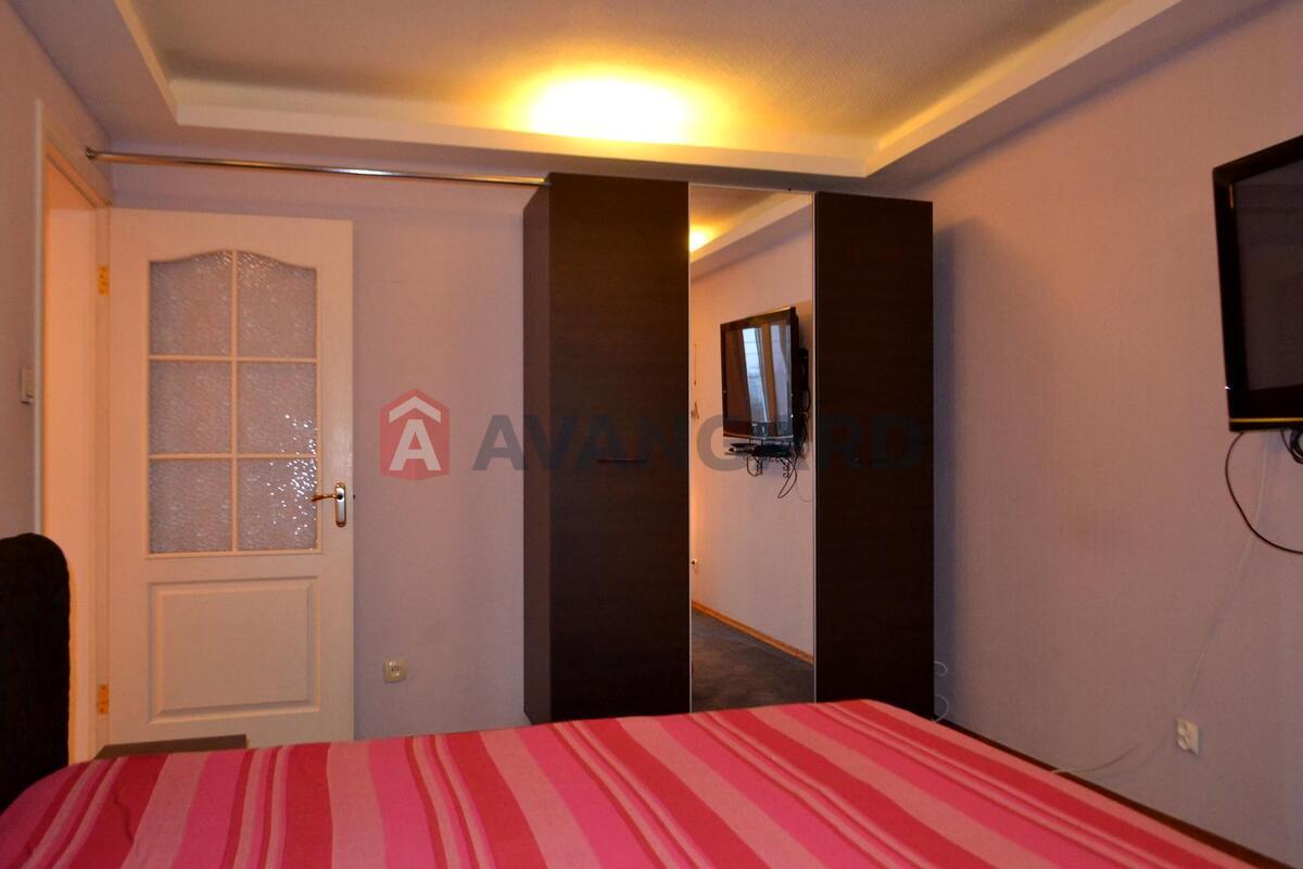 2 ��. ��������, 46 / 22 / 18 ��. �., 4/9 ������ ���� 18