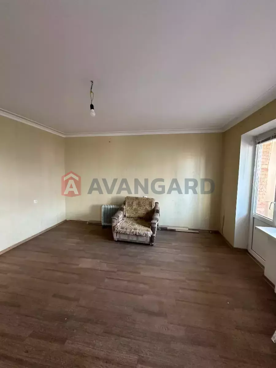 3 ��. ��������, 66/40/10 ��. �., 10/10 ������ ���� 6