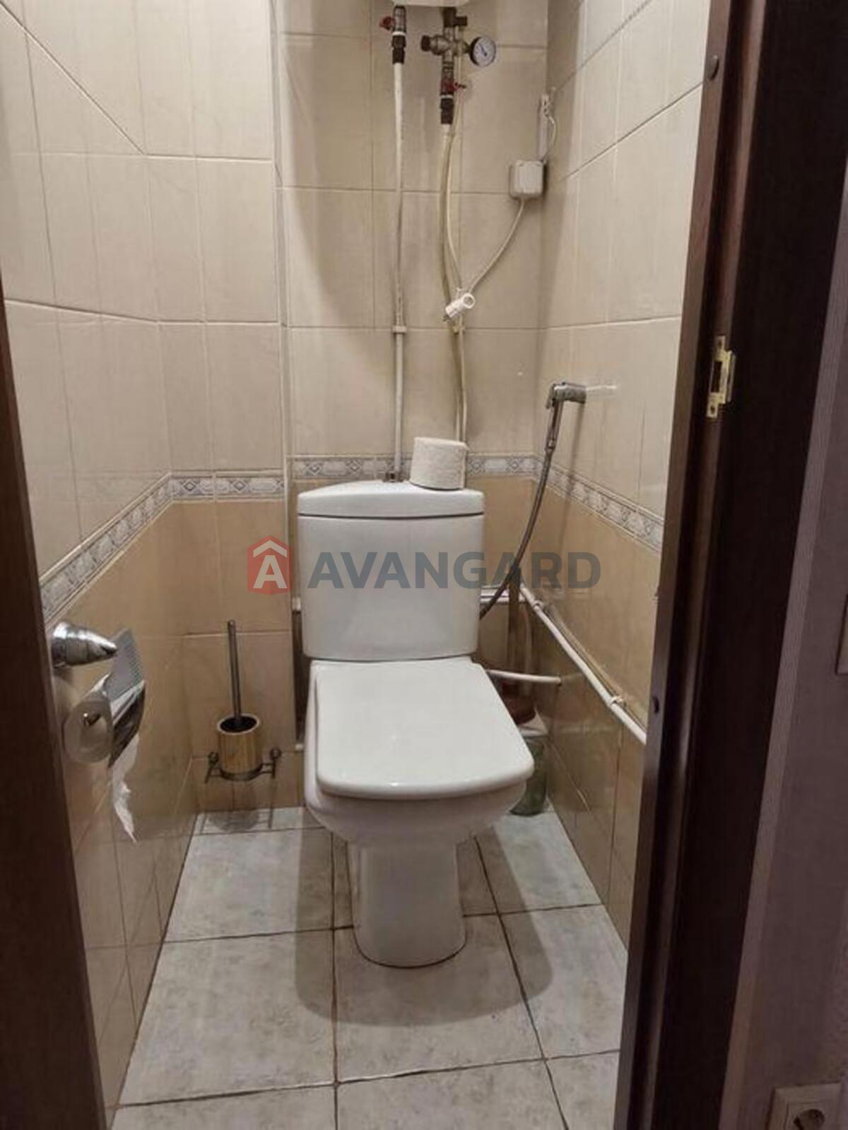 2 ��. ��������, 50/-/7 ��. �., 1/10 ������ ���� 13