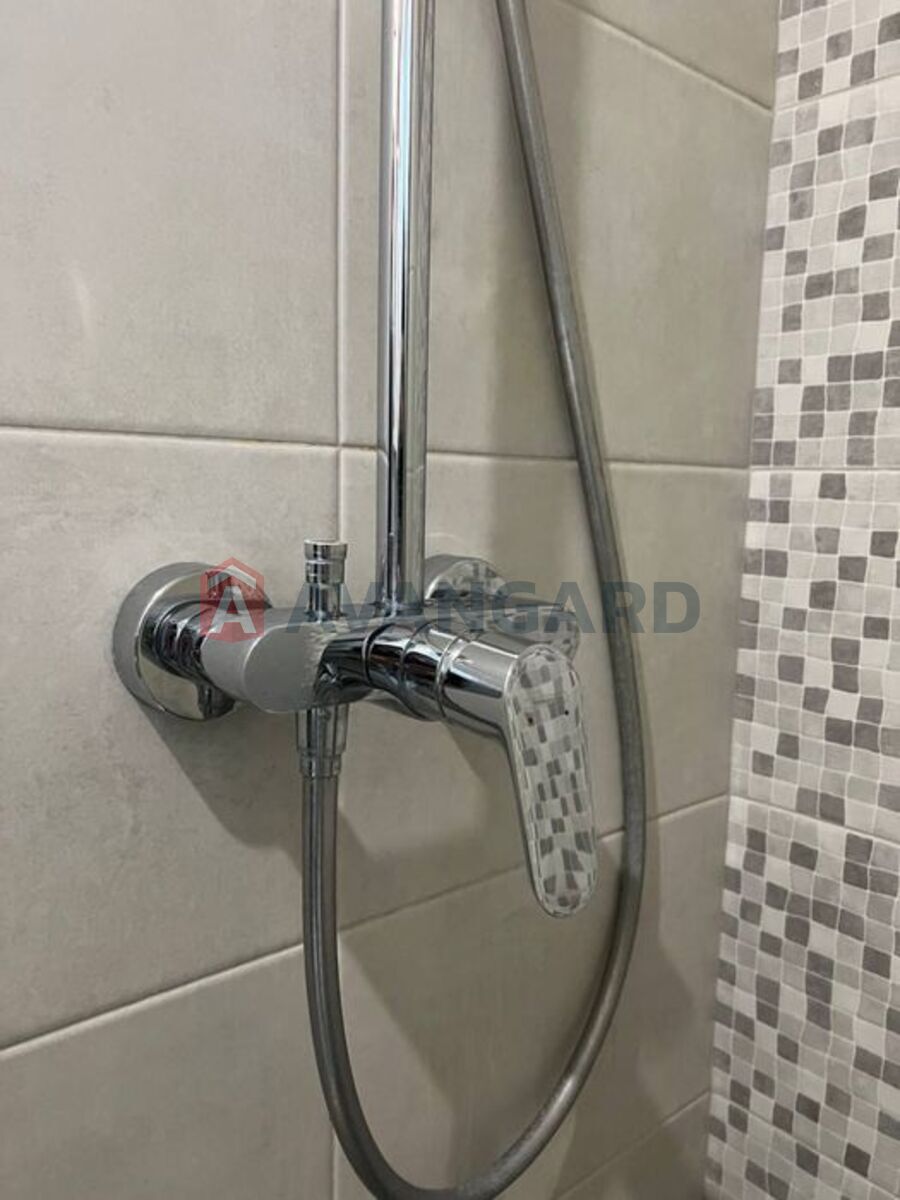 3 ��. ��������, 83/-/15 ��. �., 22/25 ������ ���� 17