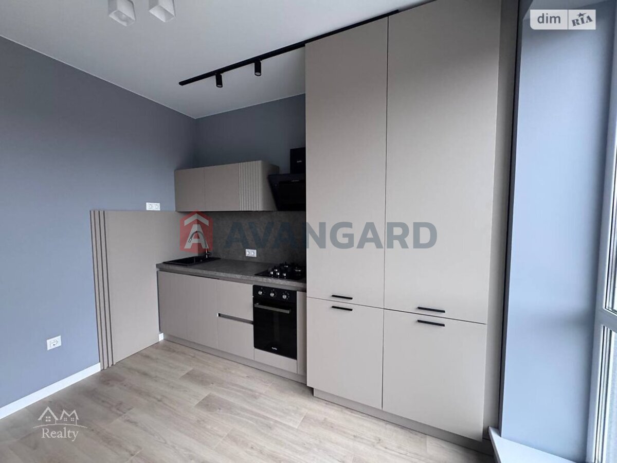 1 ��. ��������, 35/15/10 ��. �., 2/3 ������ ���� 22