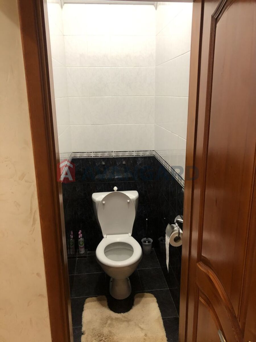 3 . , 82/-/8 . ., 1/3   5