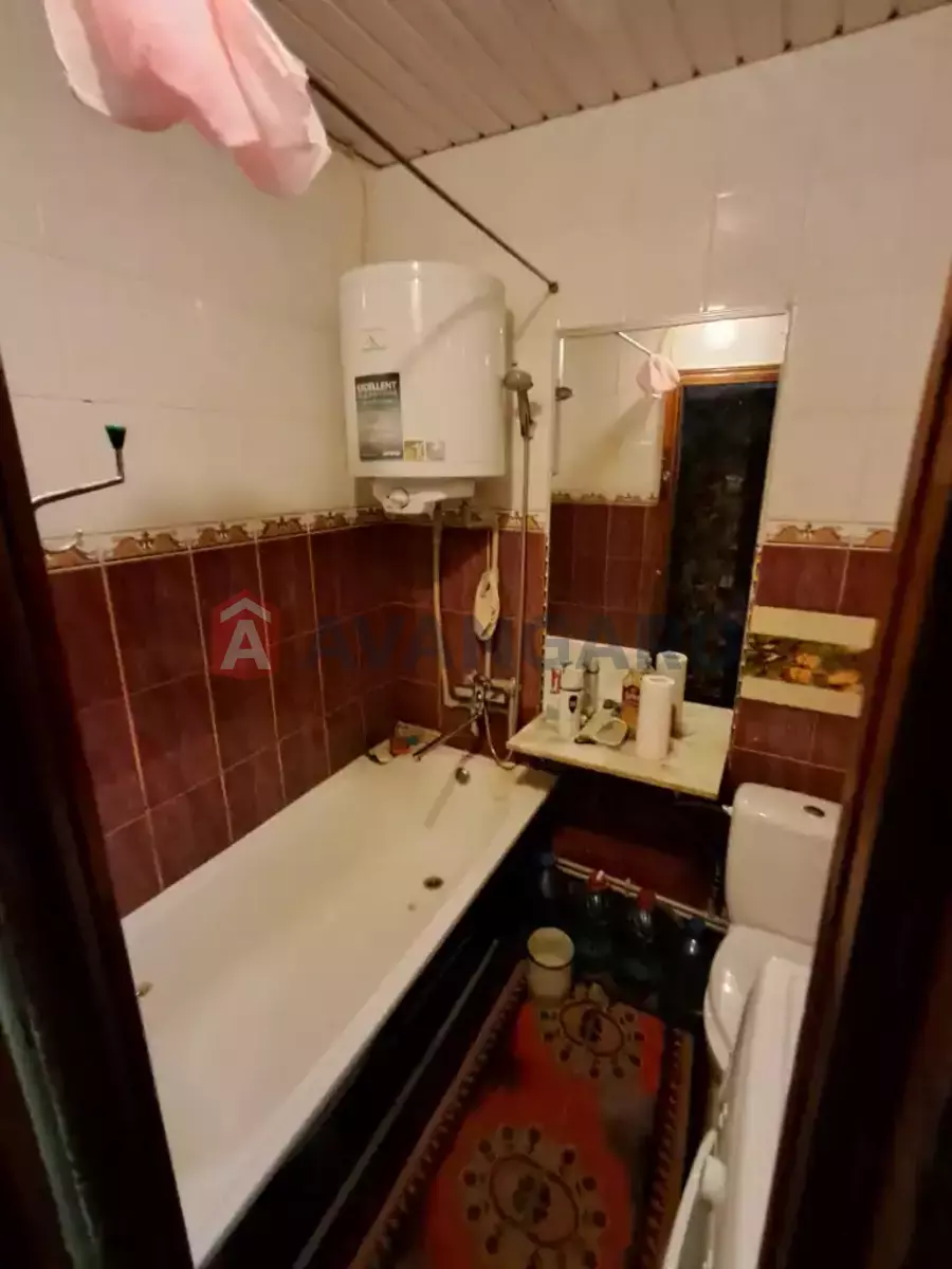 1 ��. ��������, 38/17/7 ��. �., 1/9 ������ ���� 8