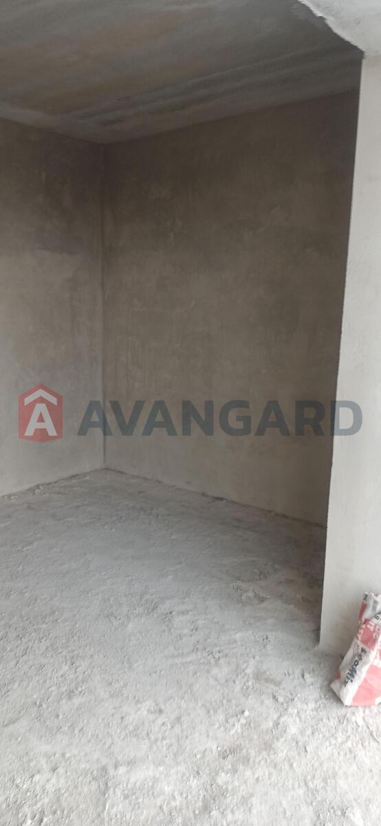 1 ��. ��������, 50/18/13 ��. �., 8/11 ������ ���� 5