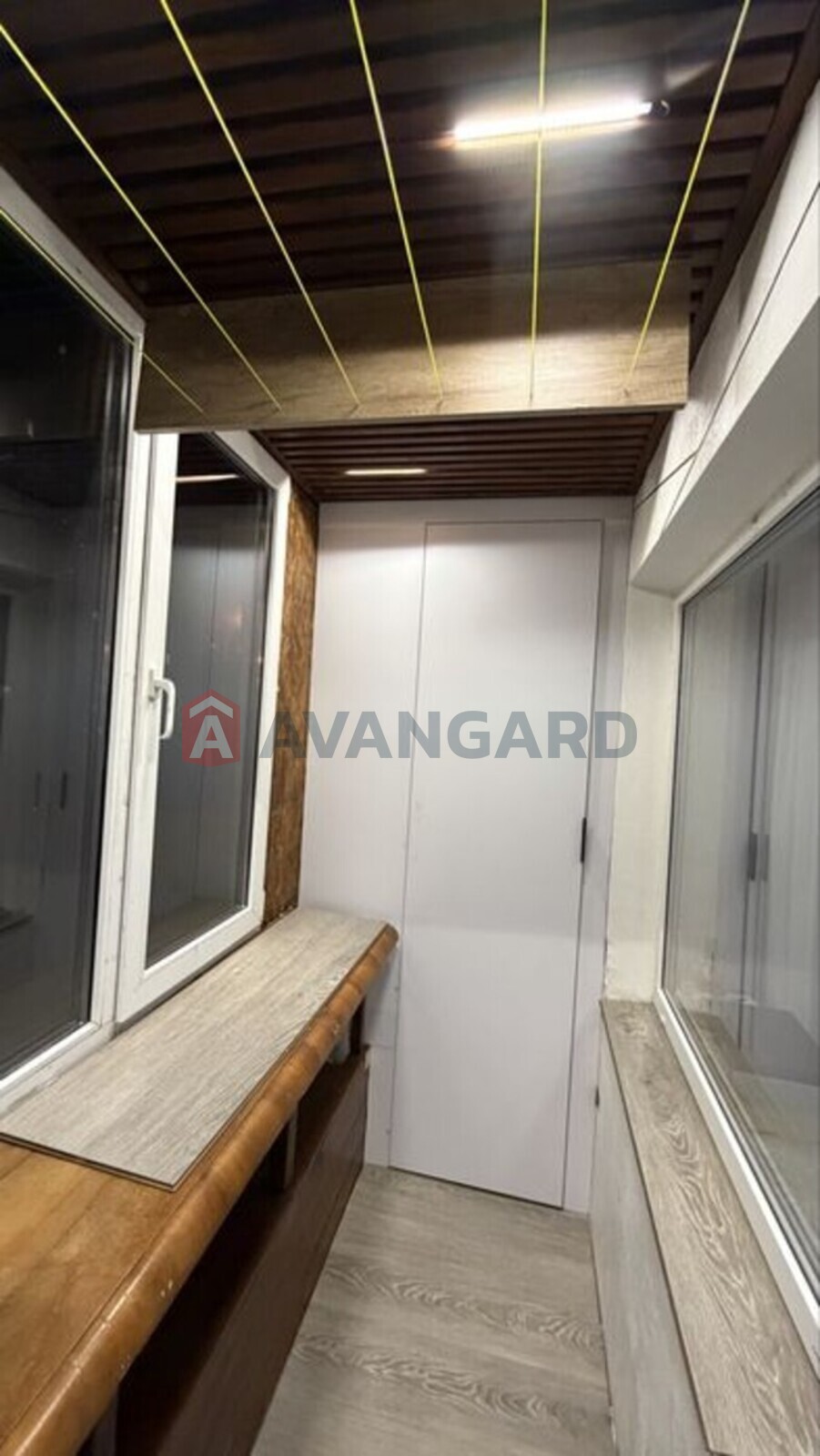 2 ��. ��������, 43/-/6 ��. �., 2/5 ������ ���� 16