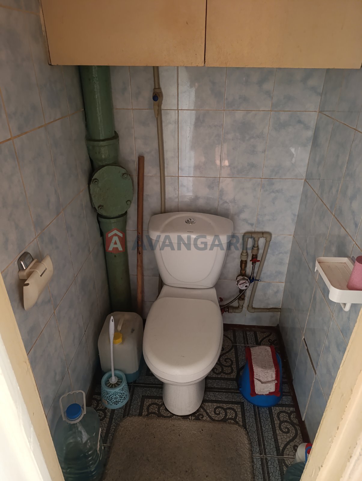 2 ��. ��������, 42/-/6 ��. �., 2/3 ������ ���� 8