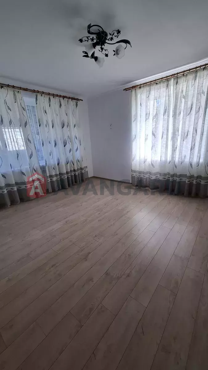 3 ��. ��������, 67/-/9 ��. �., 1/4 ������ ���� 11