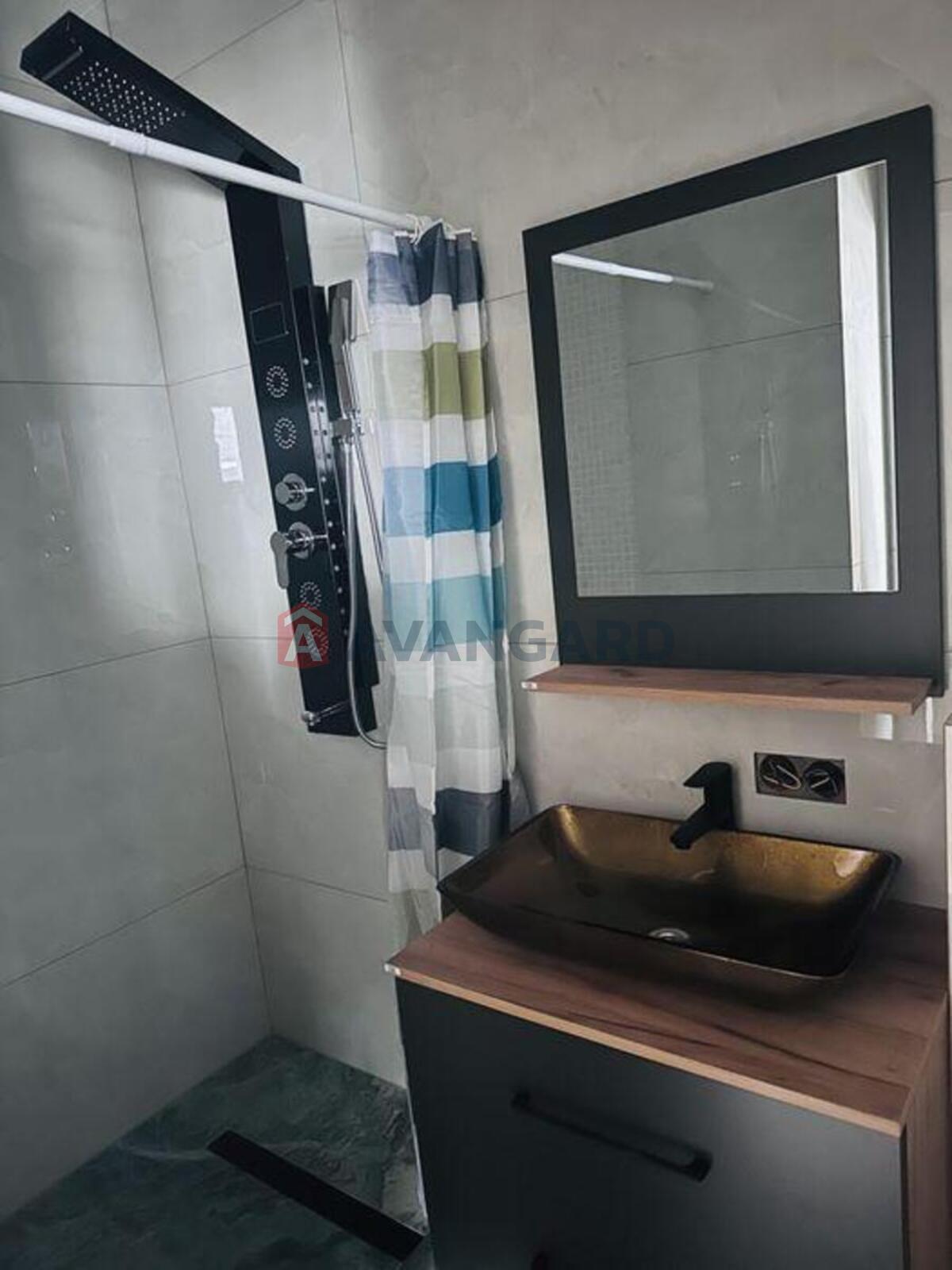 1 ��. ��������, 37/-/16 ��. �., 12/26 ������ ���� 8