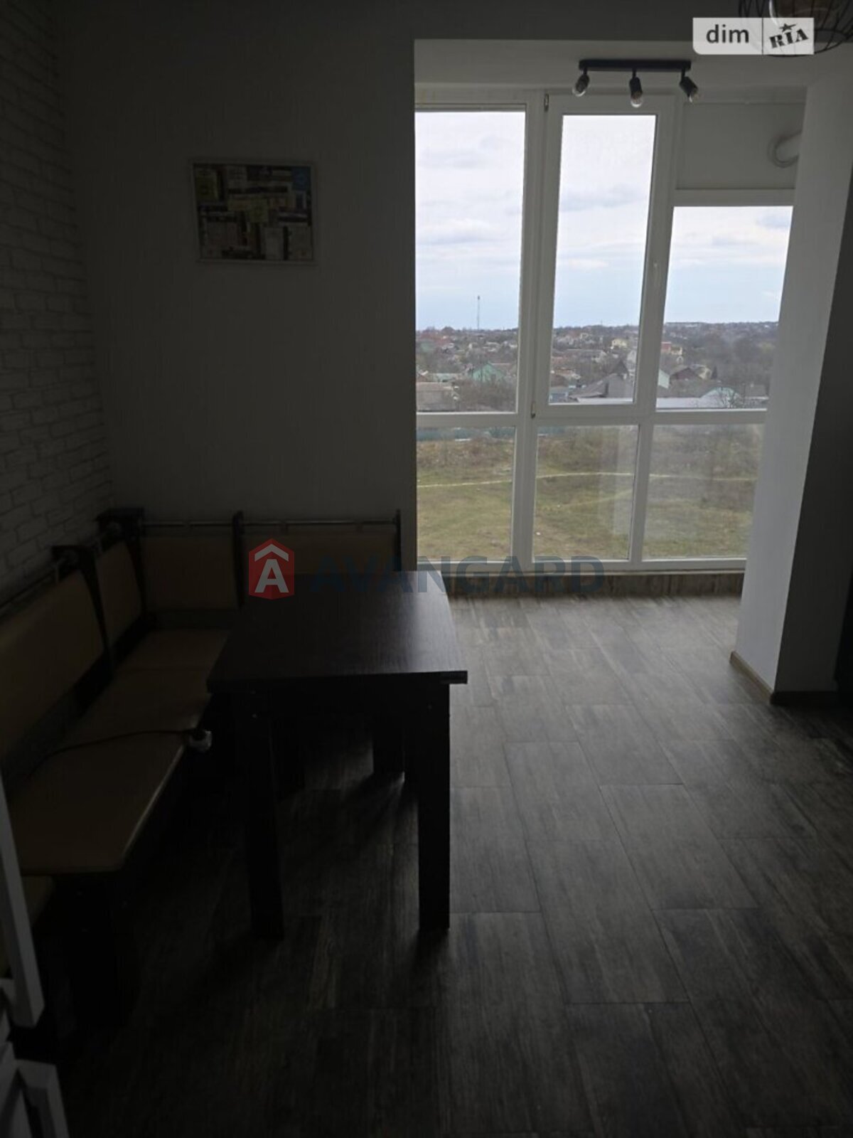 1 ��. ��������, 42,5/-/14 ��. �., 5/12 ������ ���� 5