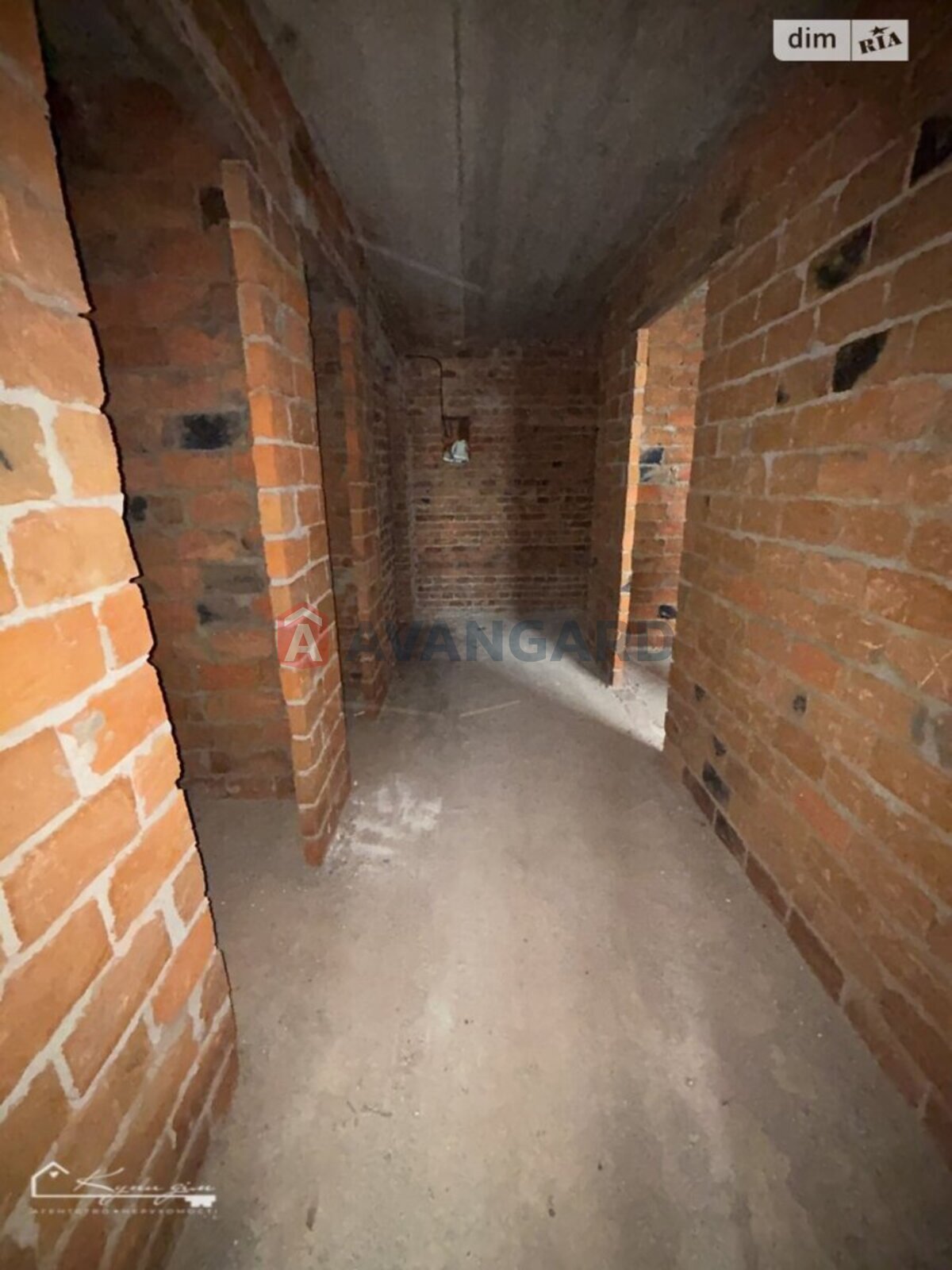 2 ��. ��������, 67/46/12 ��. �., 6/10 ������ ���� 4