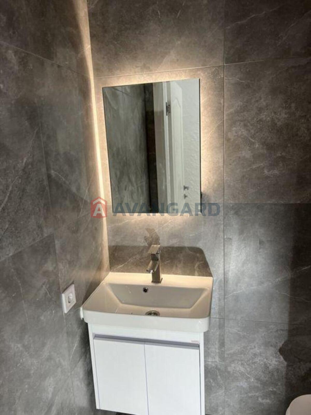 2 ����. ��������, 69/-/22 ��. �., 2/25 ���� ���� 2