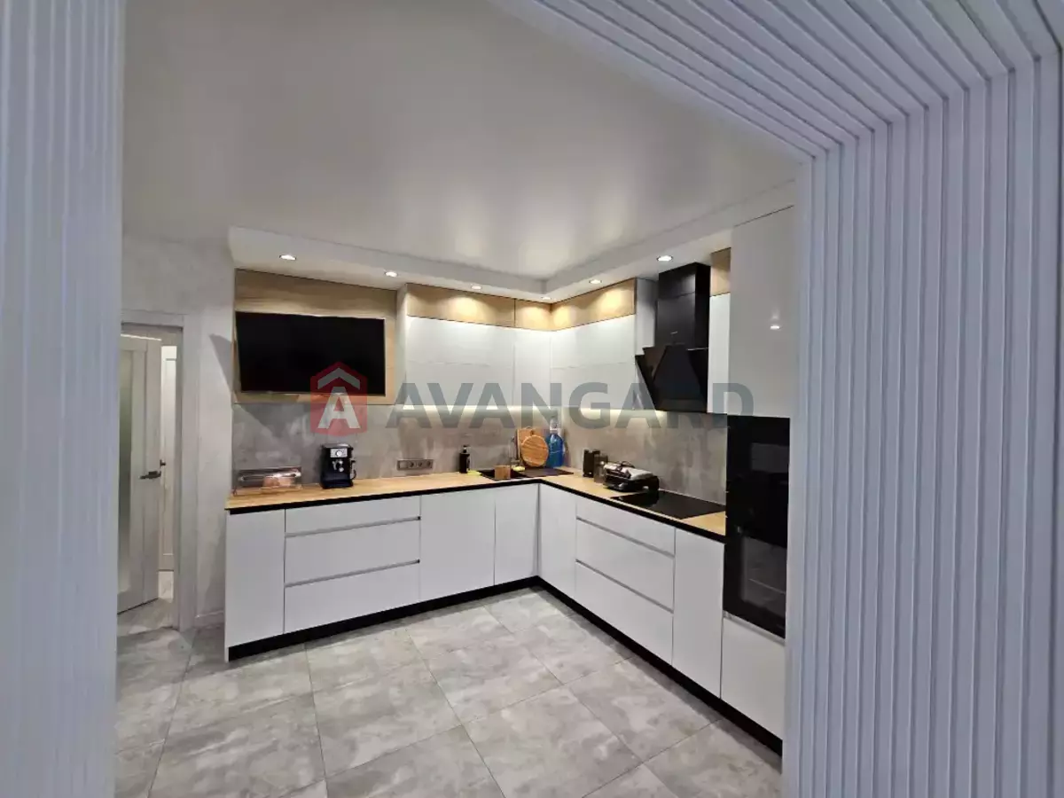 2 ��. ��������, 95/-/- ��. �., 9/11 ������ ���� 1