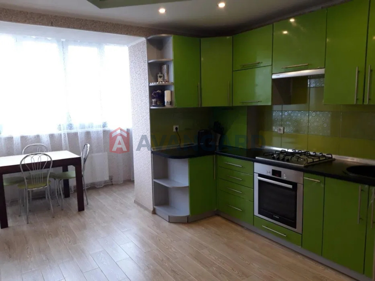 1 ��. ��������, 42/-/11 ��. �., 2/5 ������ ���� 3