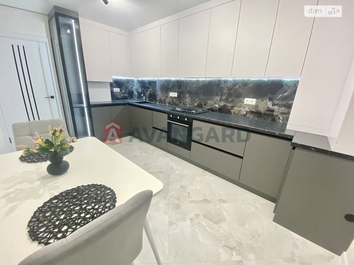 1 ��. ��������, 46/-/16 ��. �., 8/9 ������ ���� 6