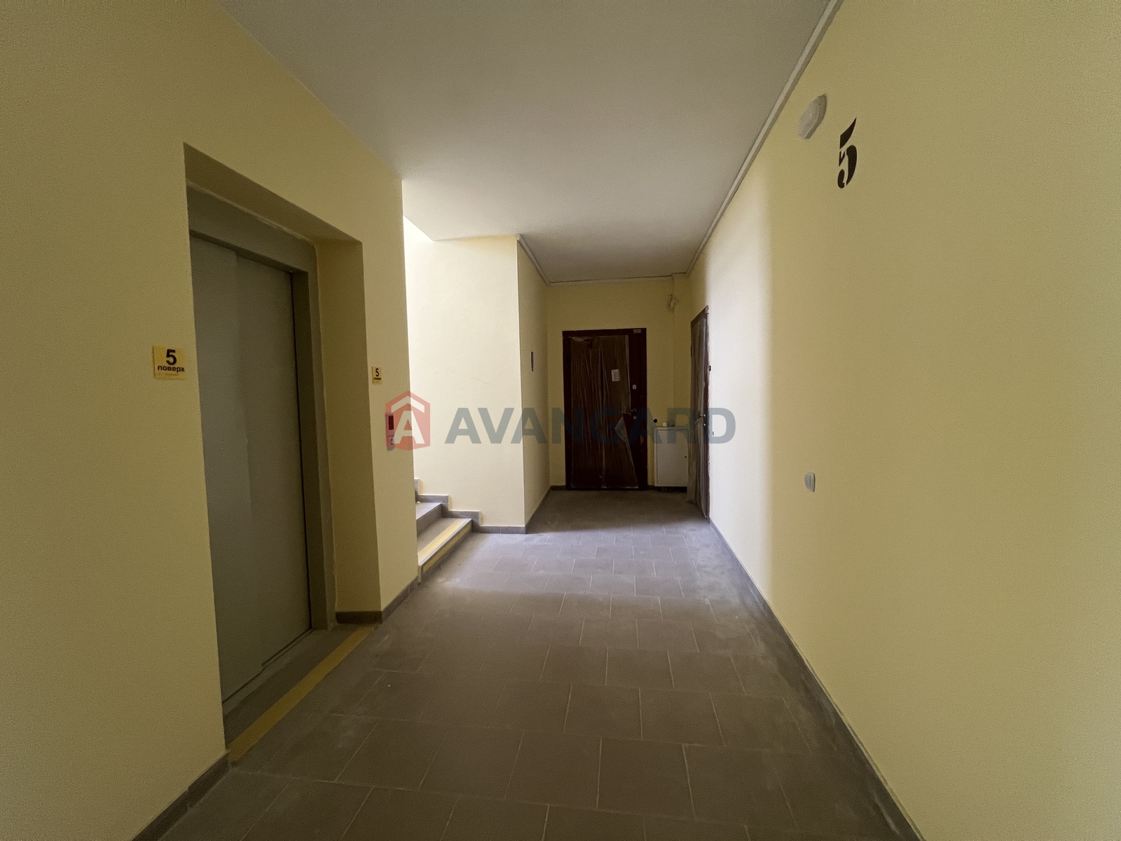 1 ��. ��������, 43/19/12 ��. �., 5/10 ������ ���� 14