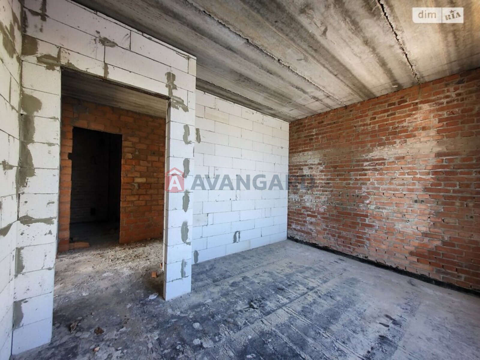 2 ��. ��������, 76/-/15 ��. �., 2/5 ������ ���� 8