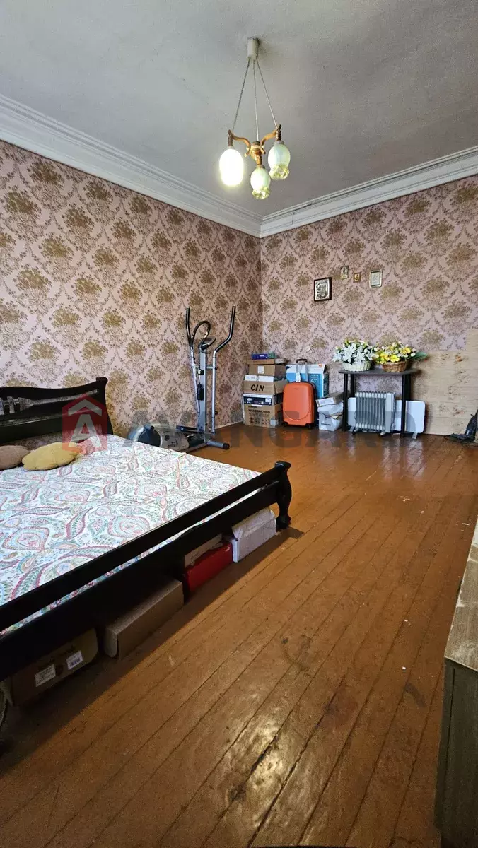 2 ��. ��������, 50/-/8 ��. �., 1/2 ������ ���� 8