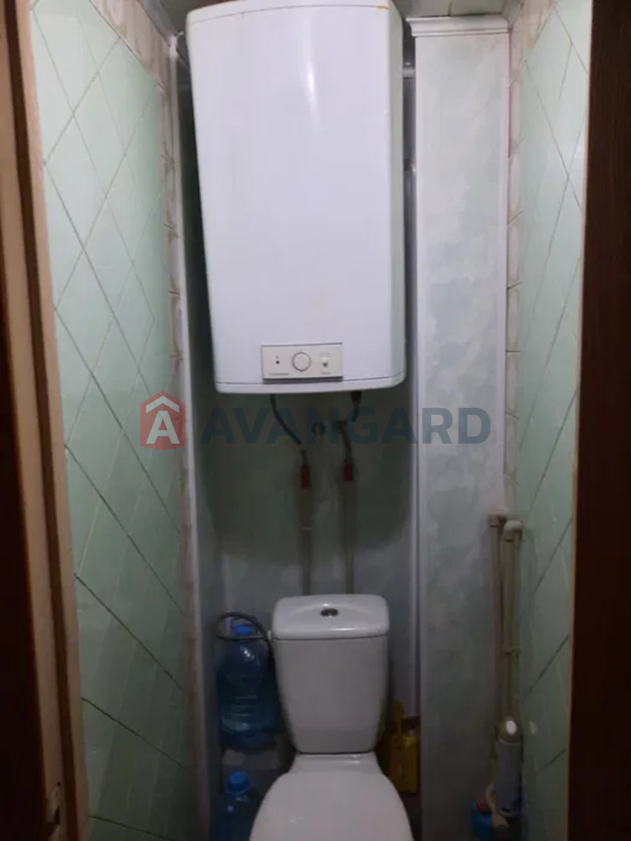 3 ����. ��������, 61/-/9 ��. �., 3/9 ���� ���� 3