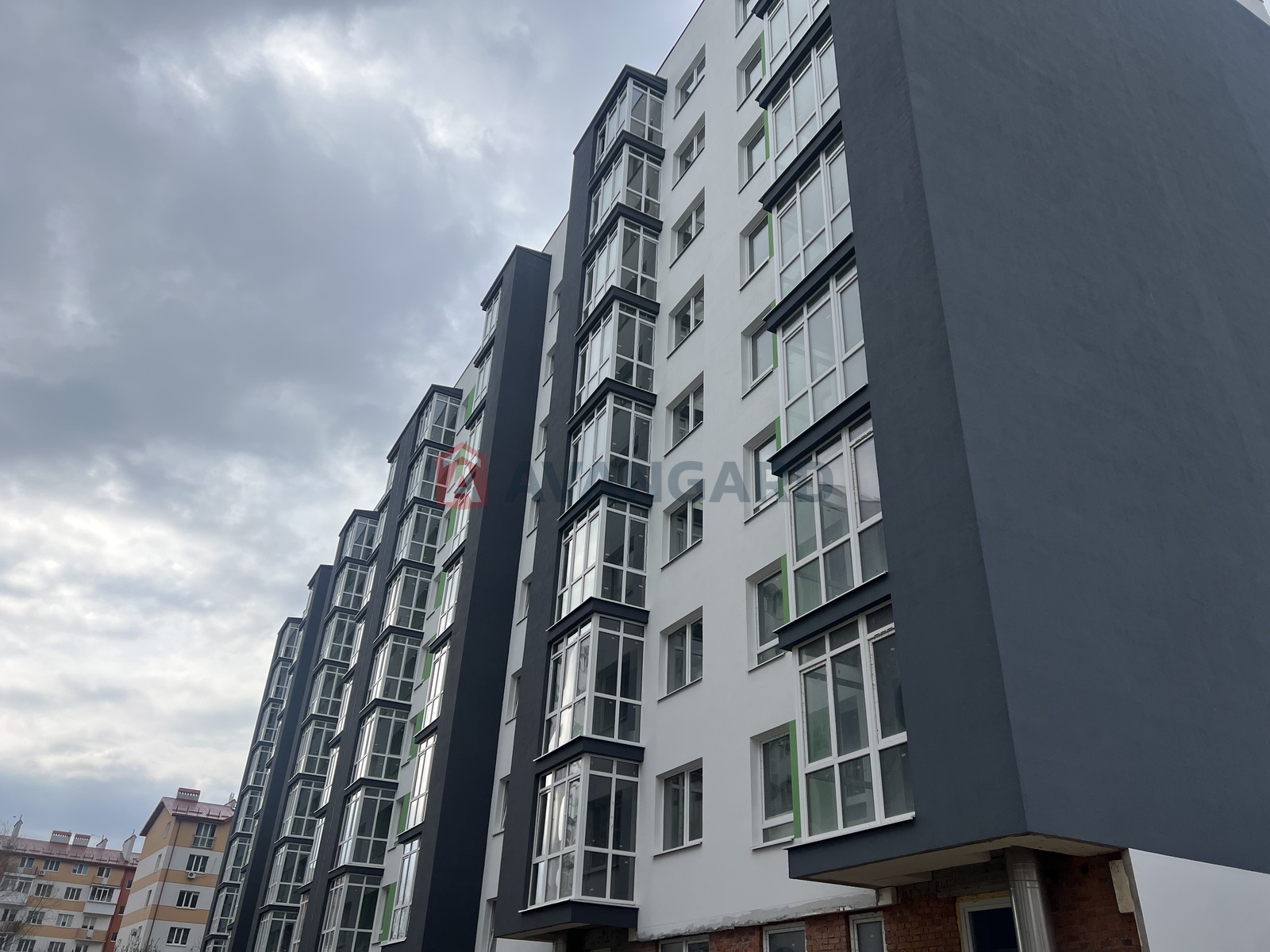 3 ��. ��������, 91.4/45/25 ��. �., 8/10 ������ ���� 3