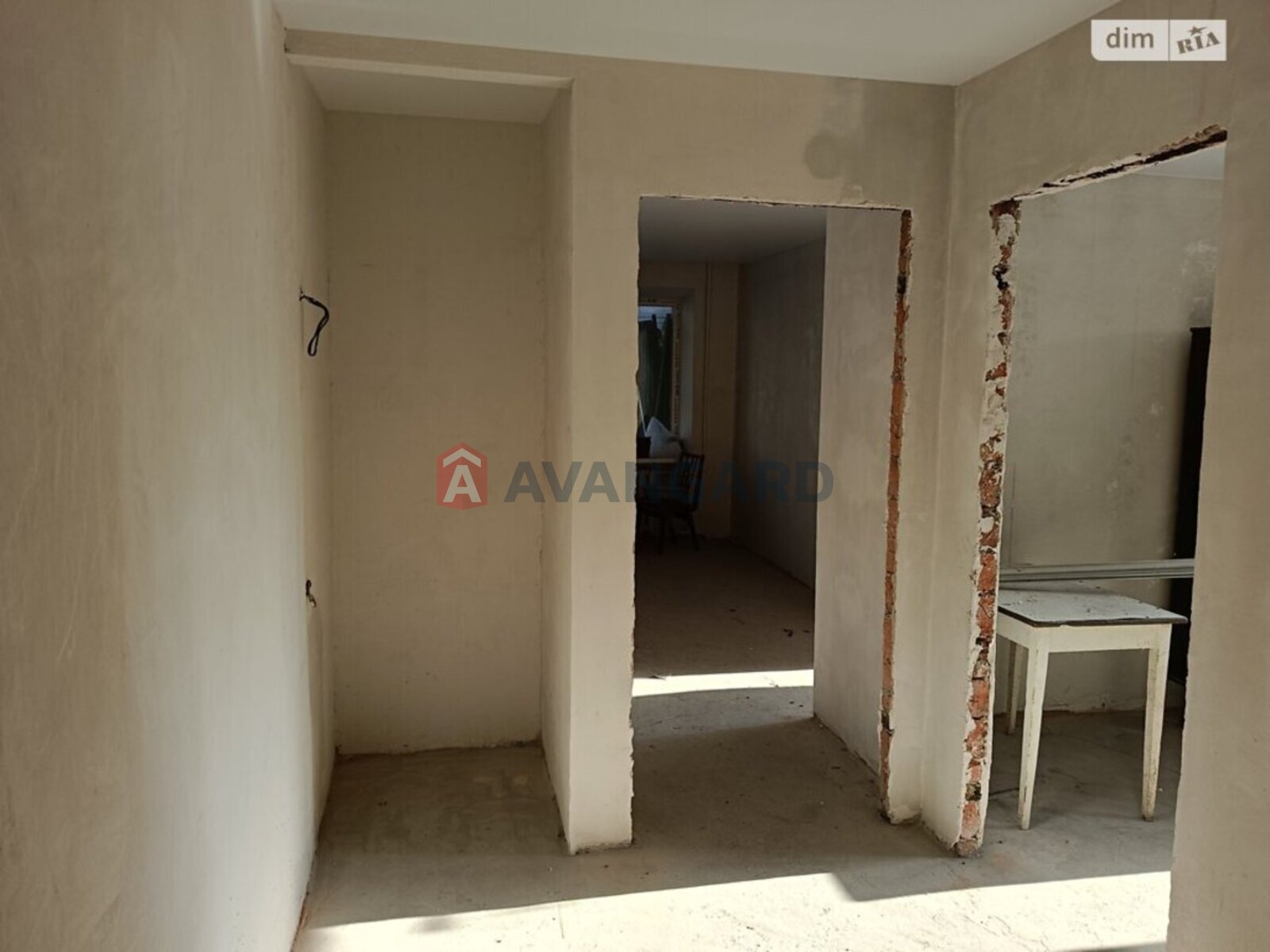 3 ��. ��������, 50/32/5 ��. �., 3/5 ������ ���� 9