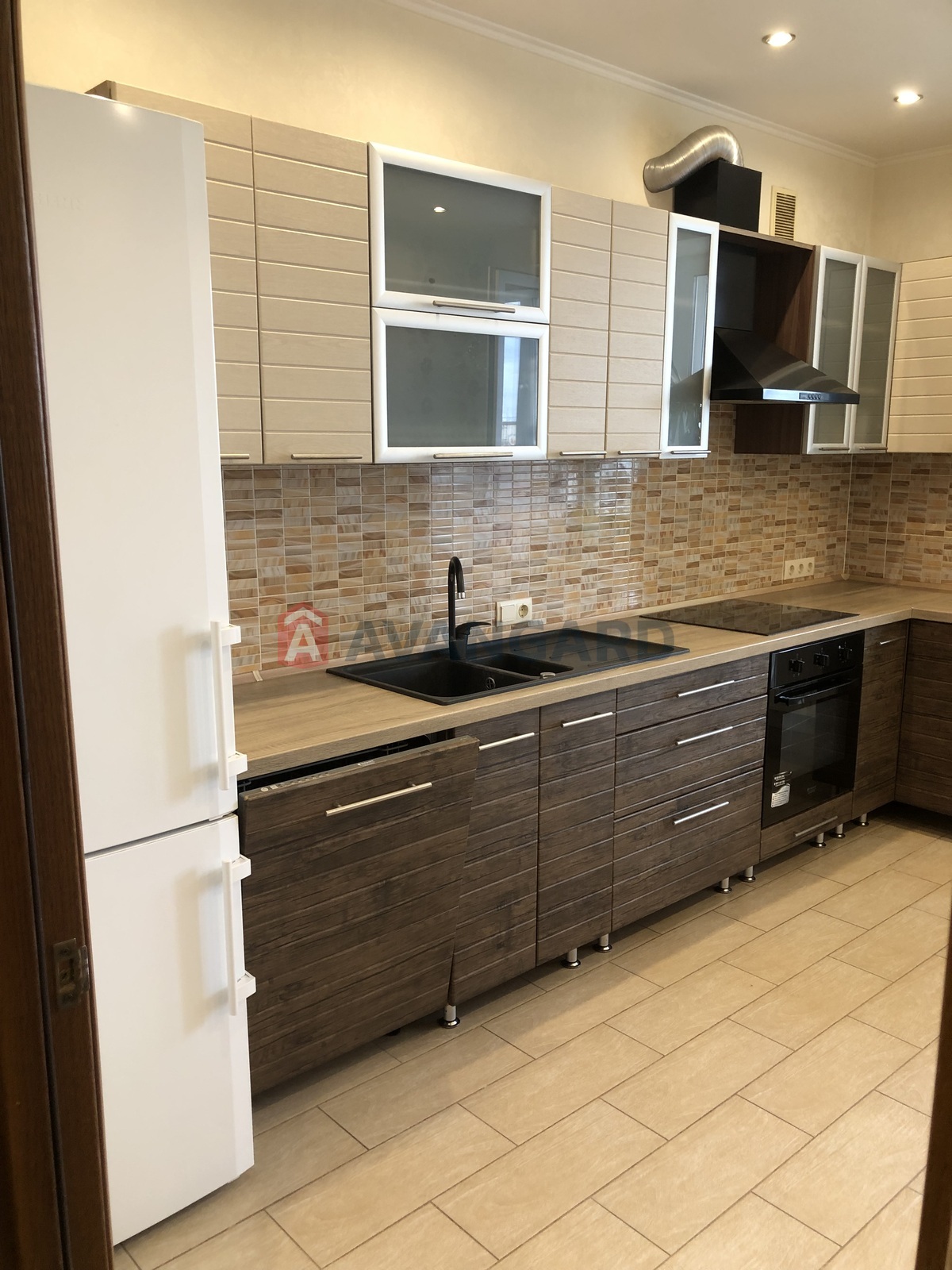 3 ����. ��������, 75/55/19 ��. �., 9/17 ���� ���� 3