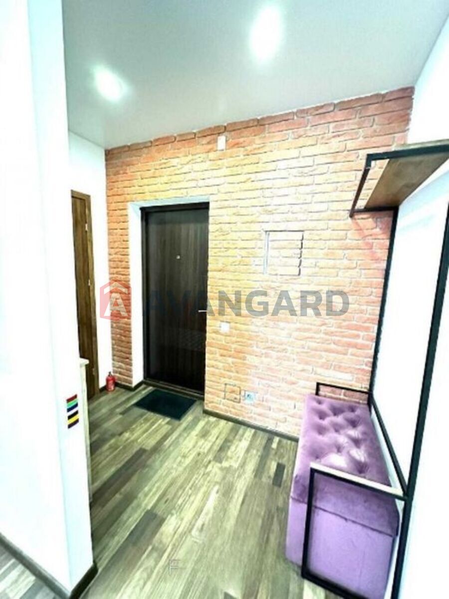 1 ��. ��������, 48/-/25 ��. �., 1/25 ������ ���� 18